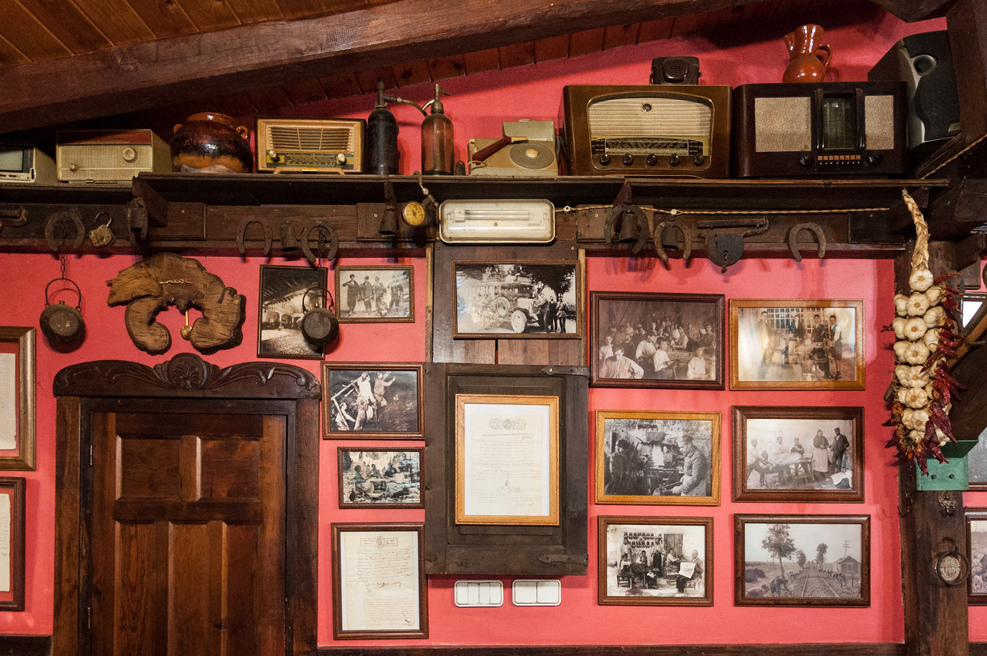 old bar in San Nicolas