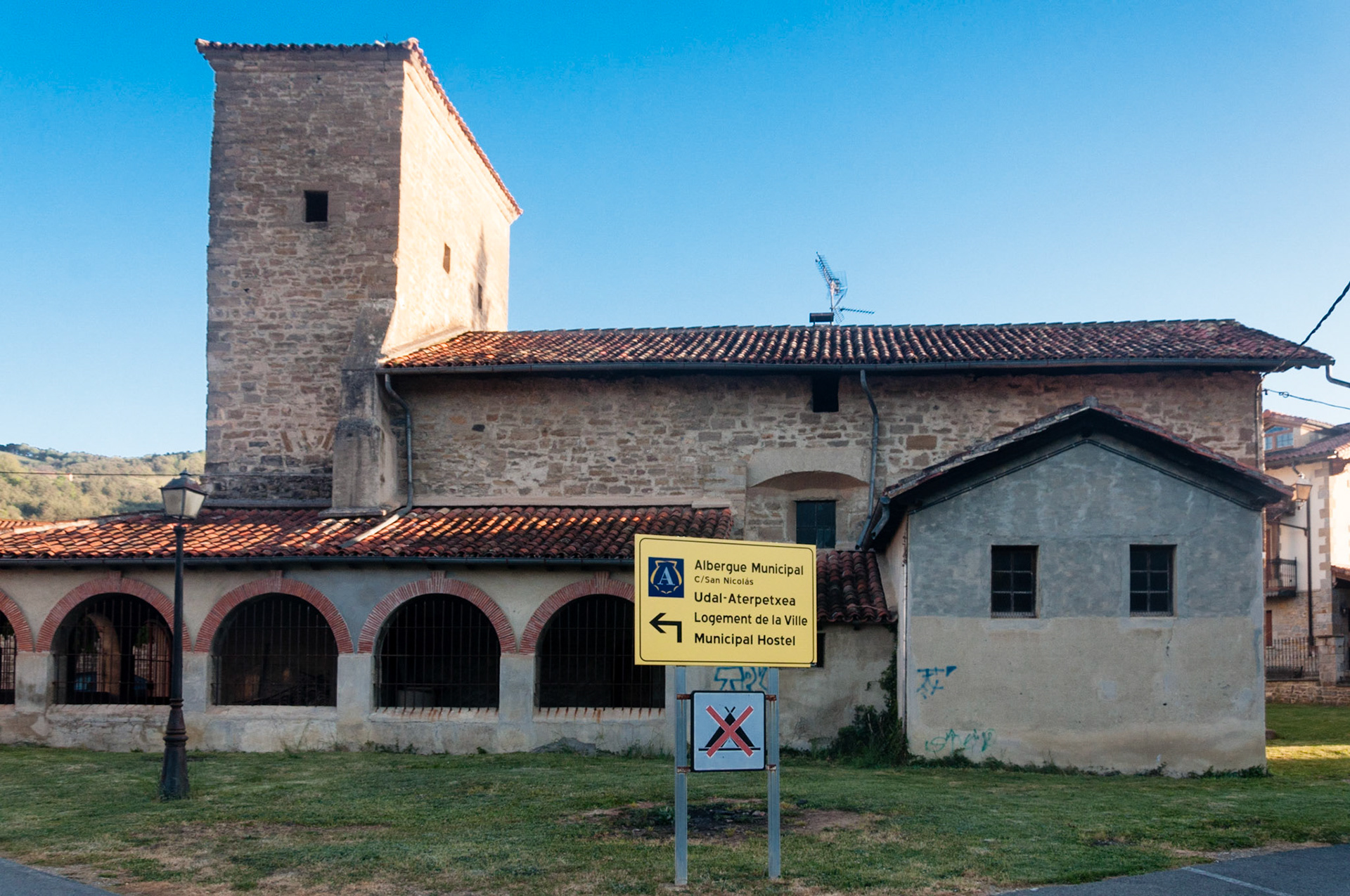 Larrasoina