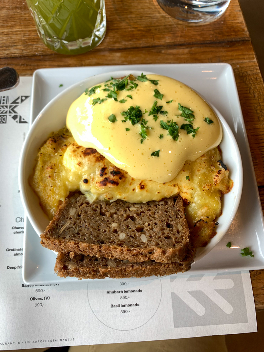 ROK "Plokkfiskur" Traditional Icelandic fish pie with cheese, hollandaise and rye bread
