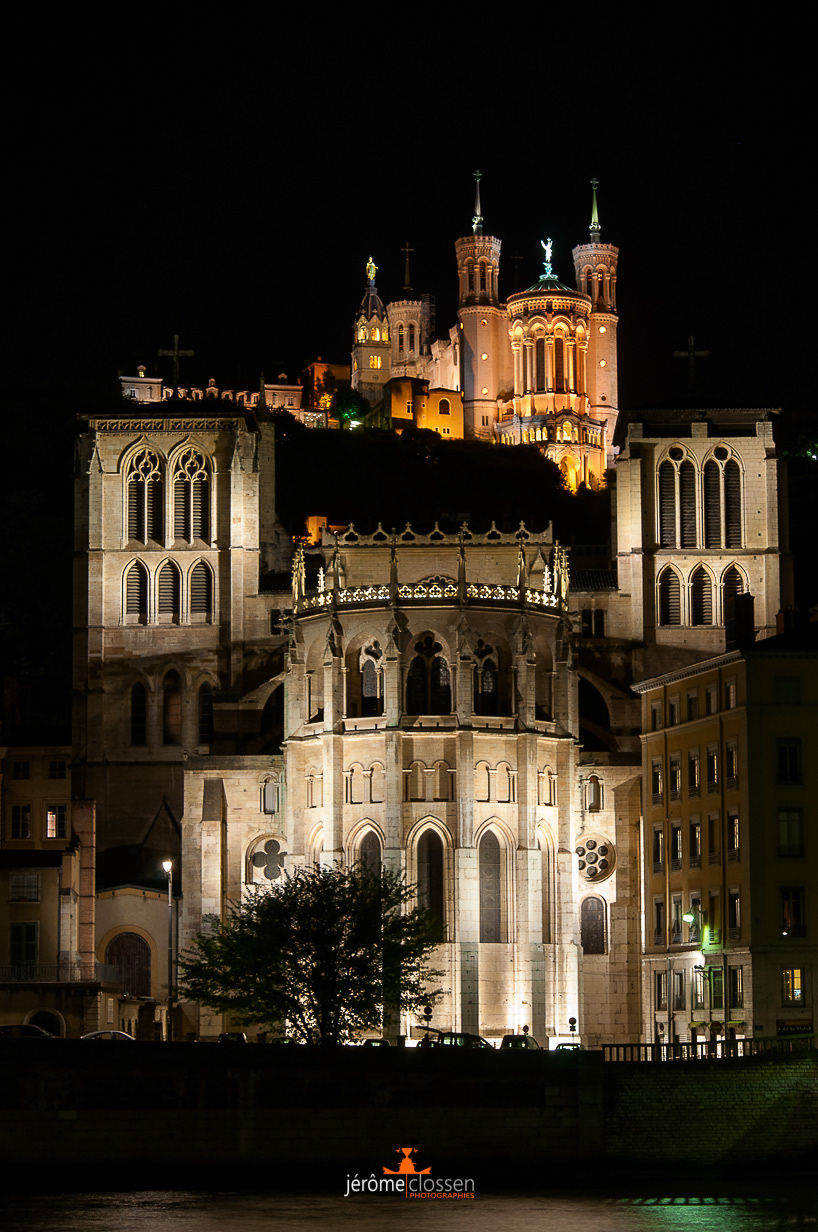 architecture / Lyon / ville / nuit