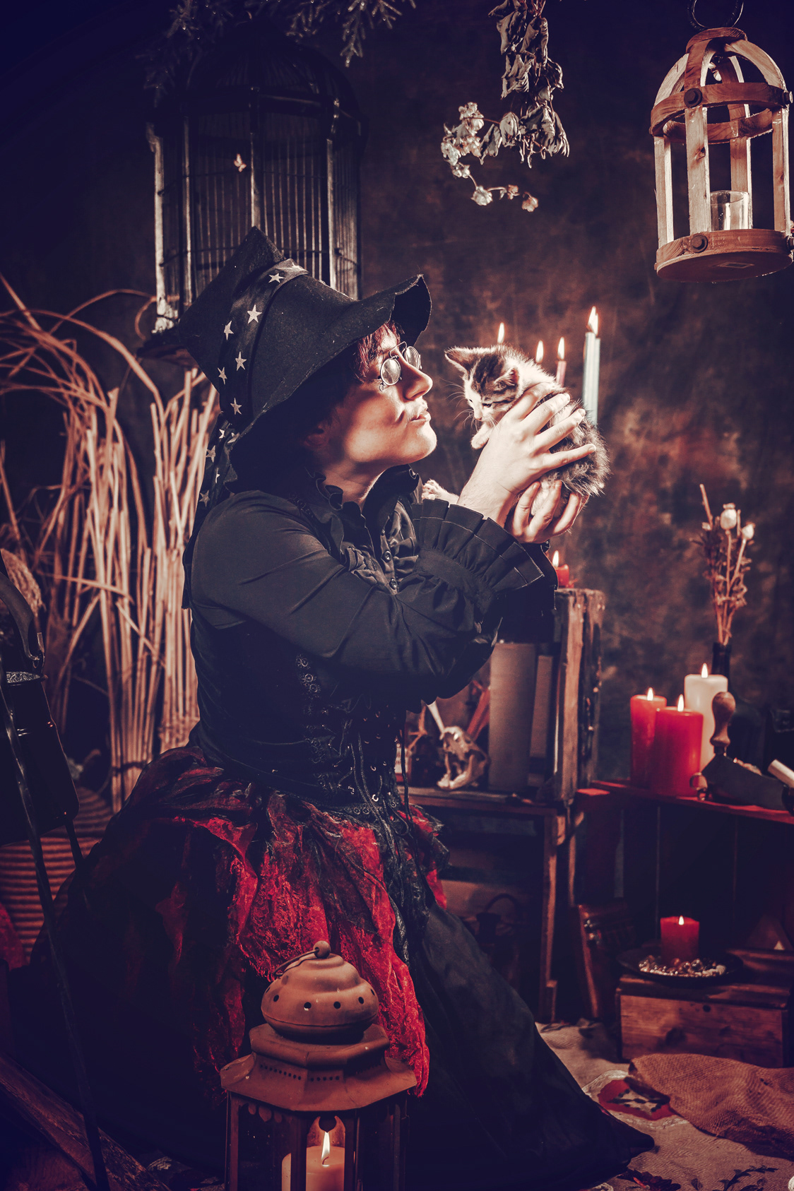 witch shoot with foster Kitten Amy 