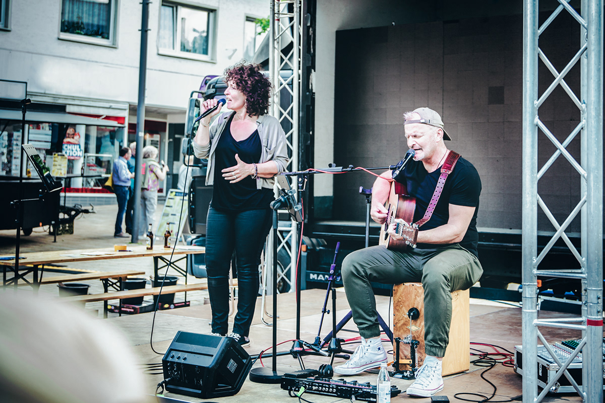 @Esther_Kurze and @Jörg_Wernekenschnieder