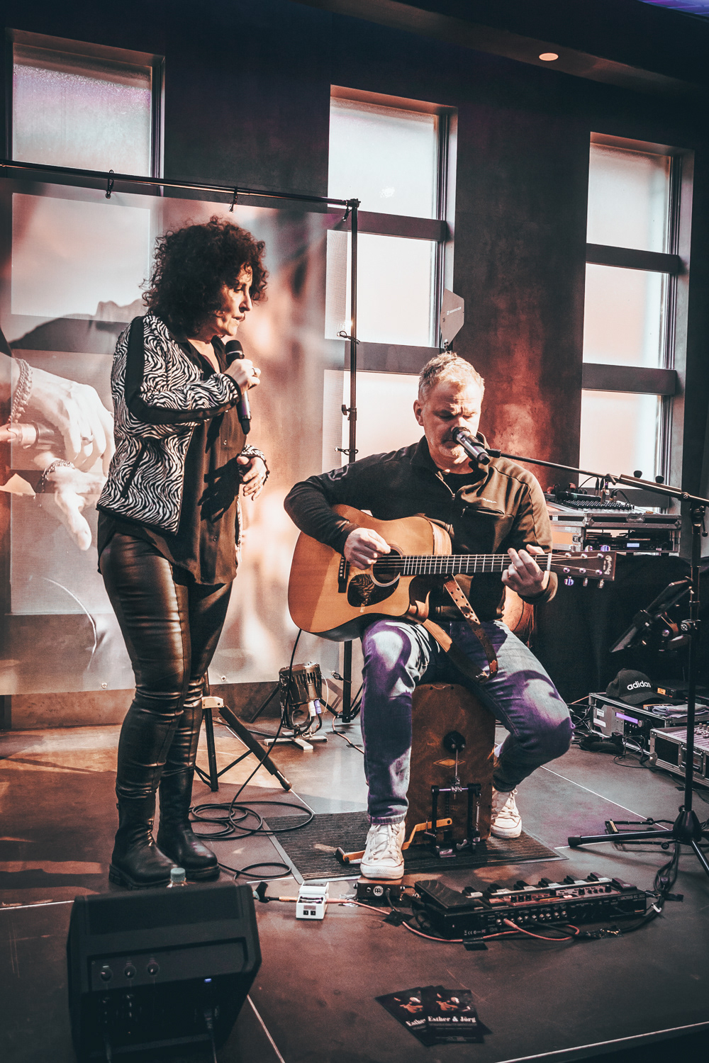 @Esther_Kurze and @Joerg_Wernekenschnieder