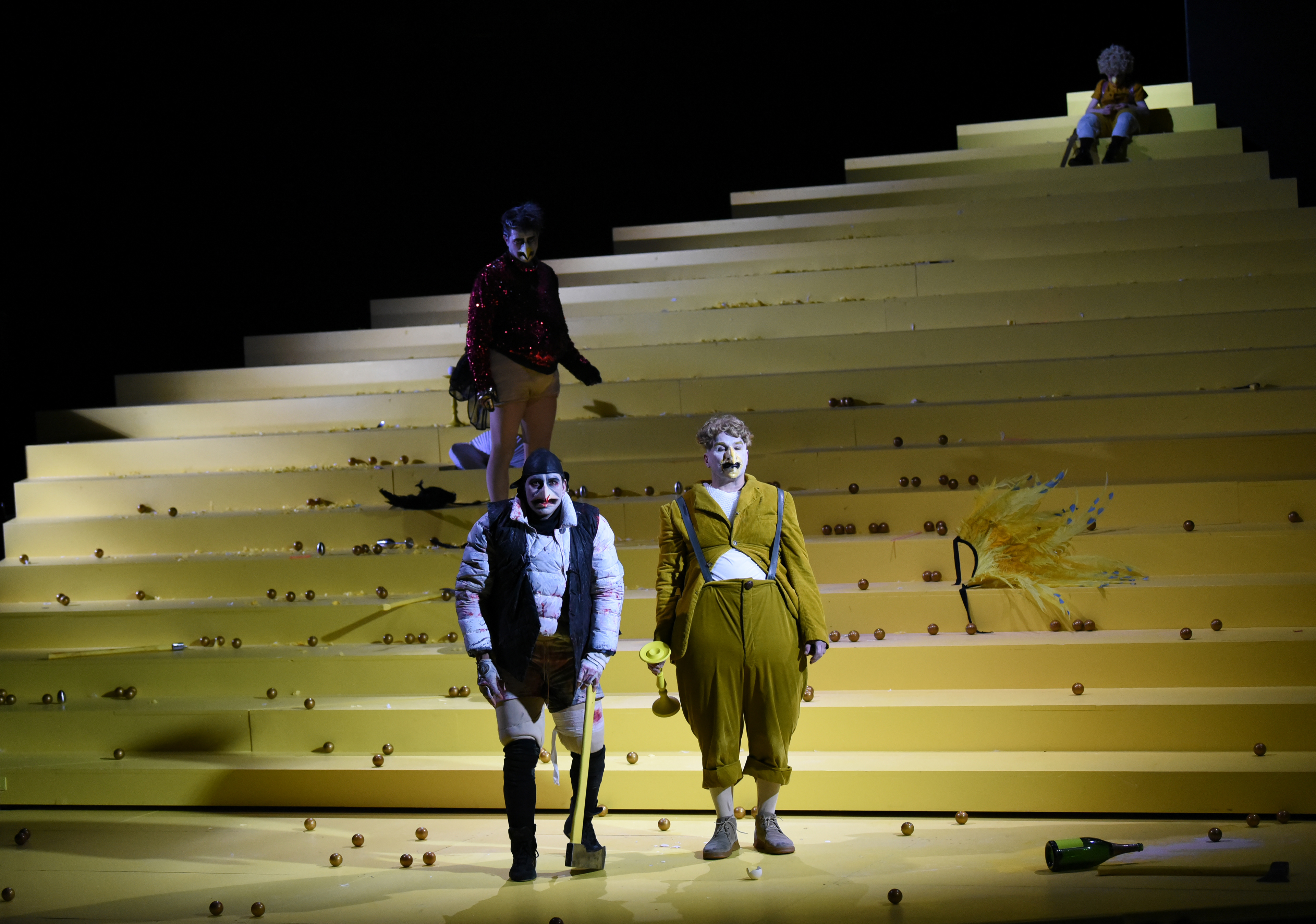 © Karl und Monika Forster