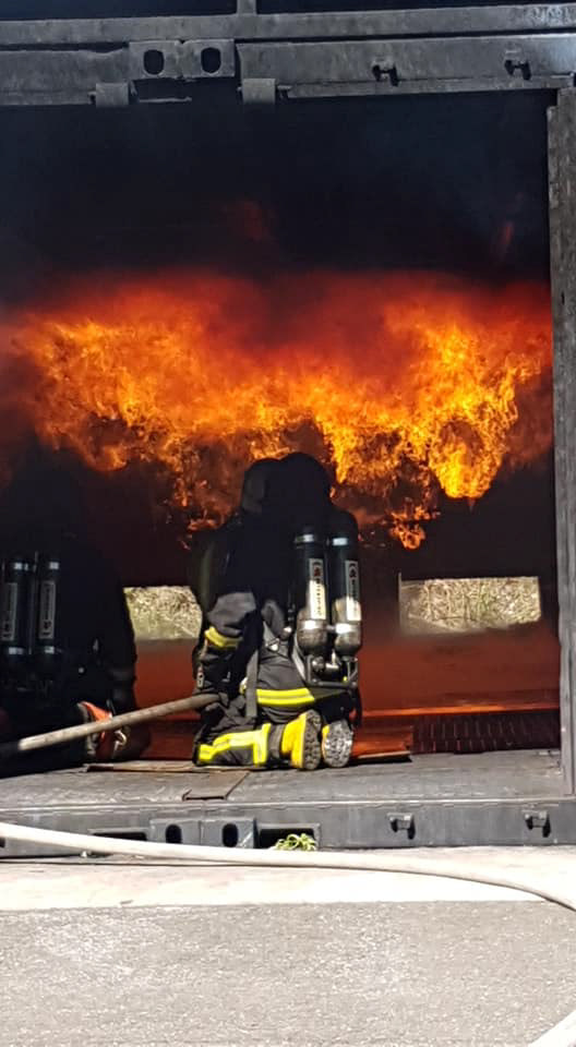 Övning på släckteknik