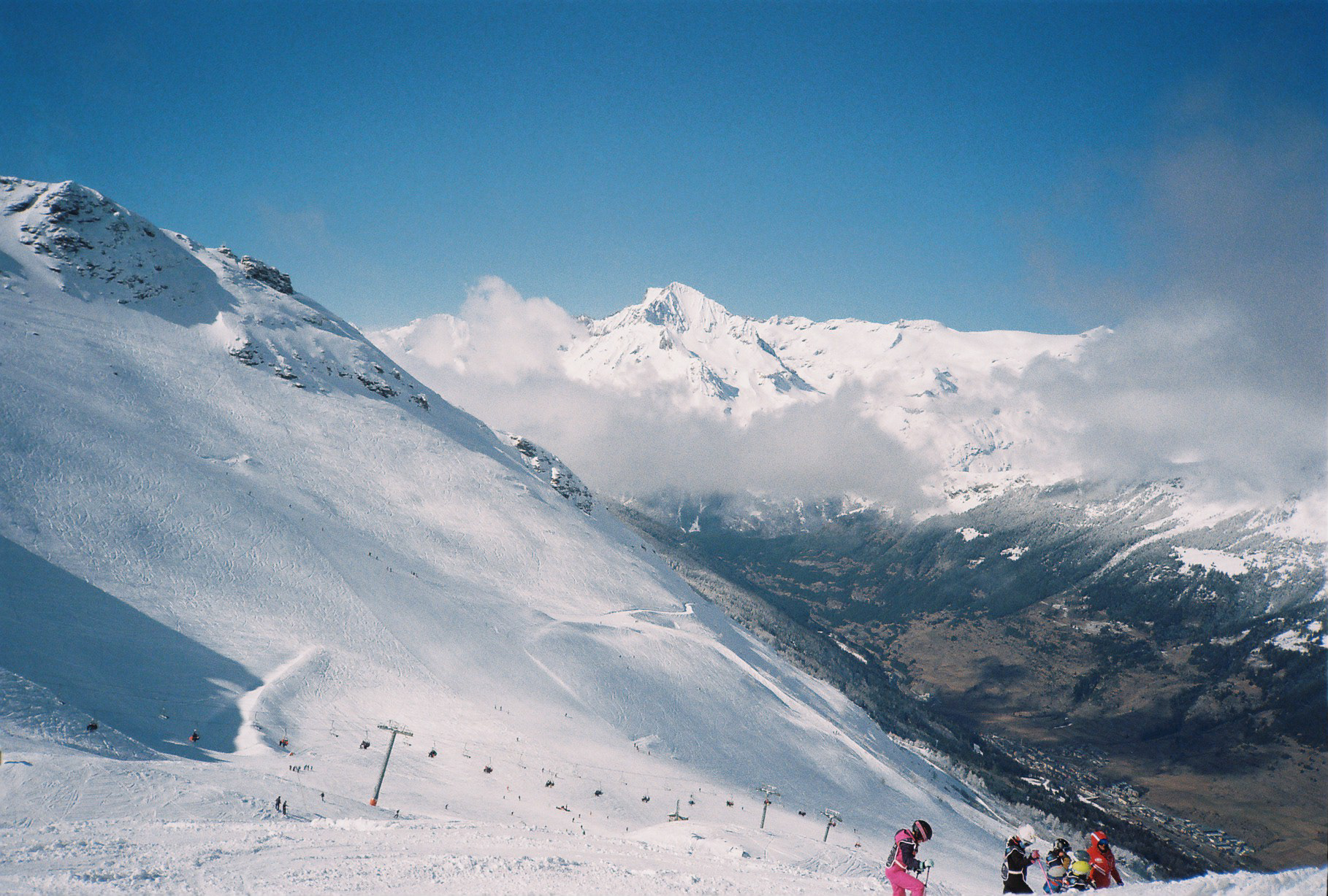 Olympus XA - Kodak Gold 200 (6)
