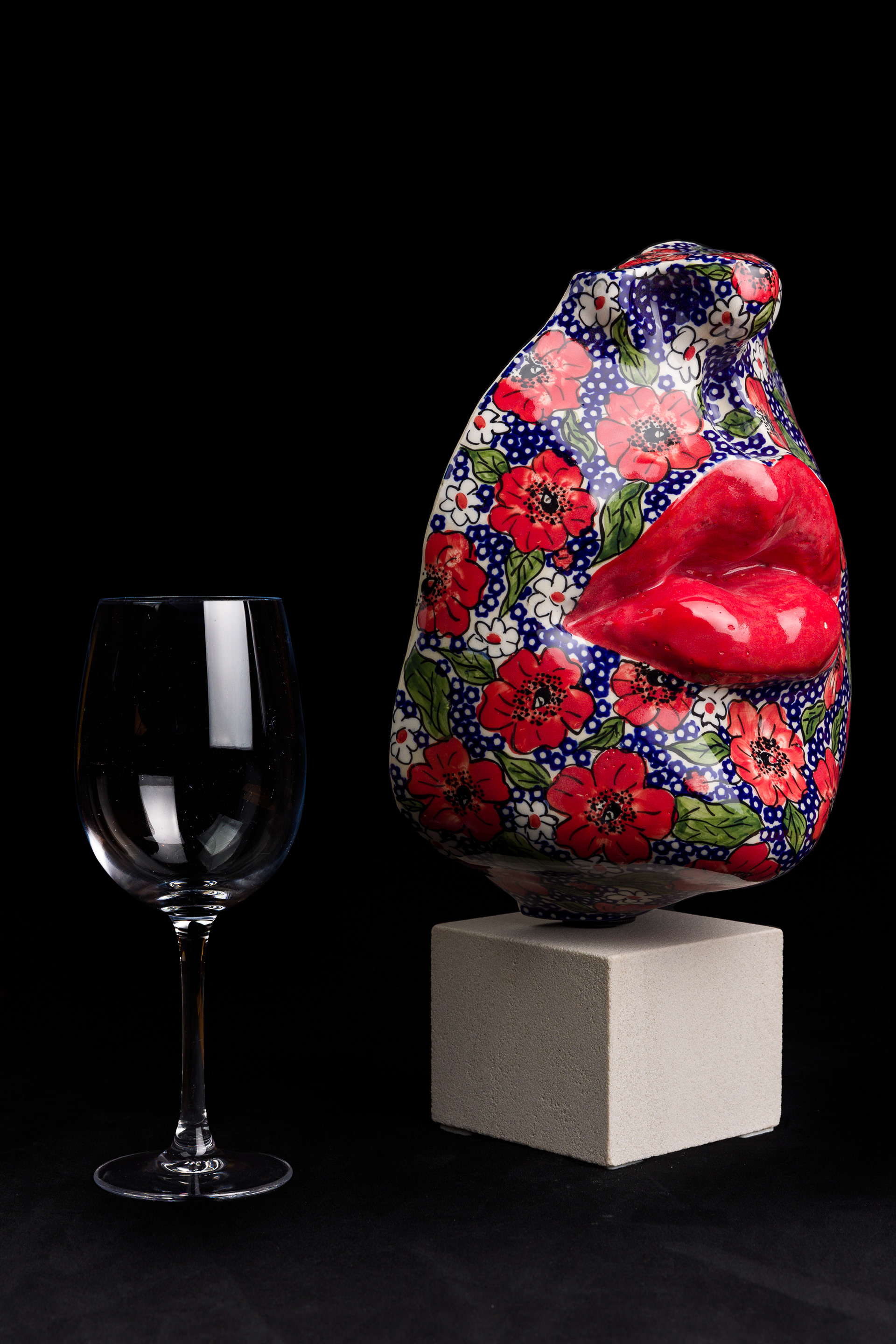 Hand made in collaboration with Manufaktura