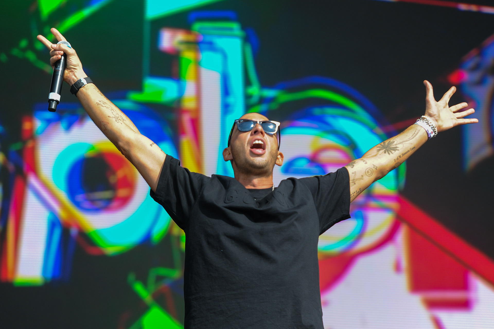 Example perform at Tramlines 2024