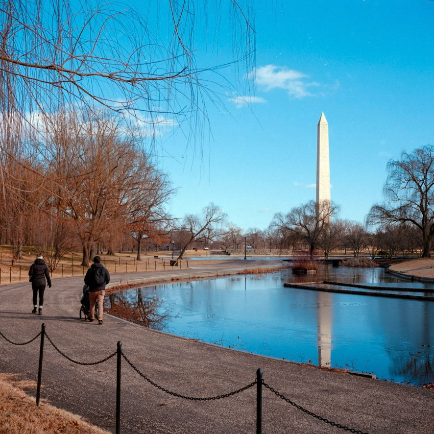 Mamiya 6 | Mamiya G 75mm f/3.5 | Portra 400Digitized with Fujifilm X-T5Lab developed inNegative Lab Pro v3.1.1 | Color Model: Basic | Pre-Sat: 3 | Tone Profile: LAB - Soft | WB: Kodak | LUT: Frontier