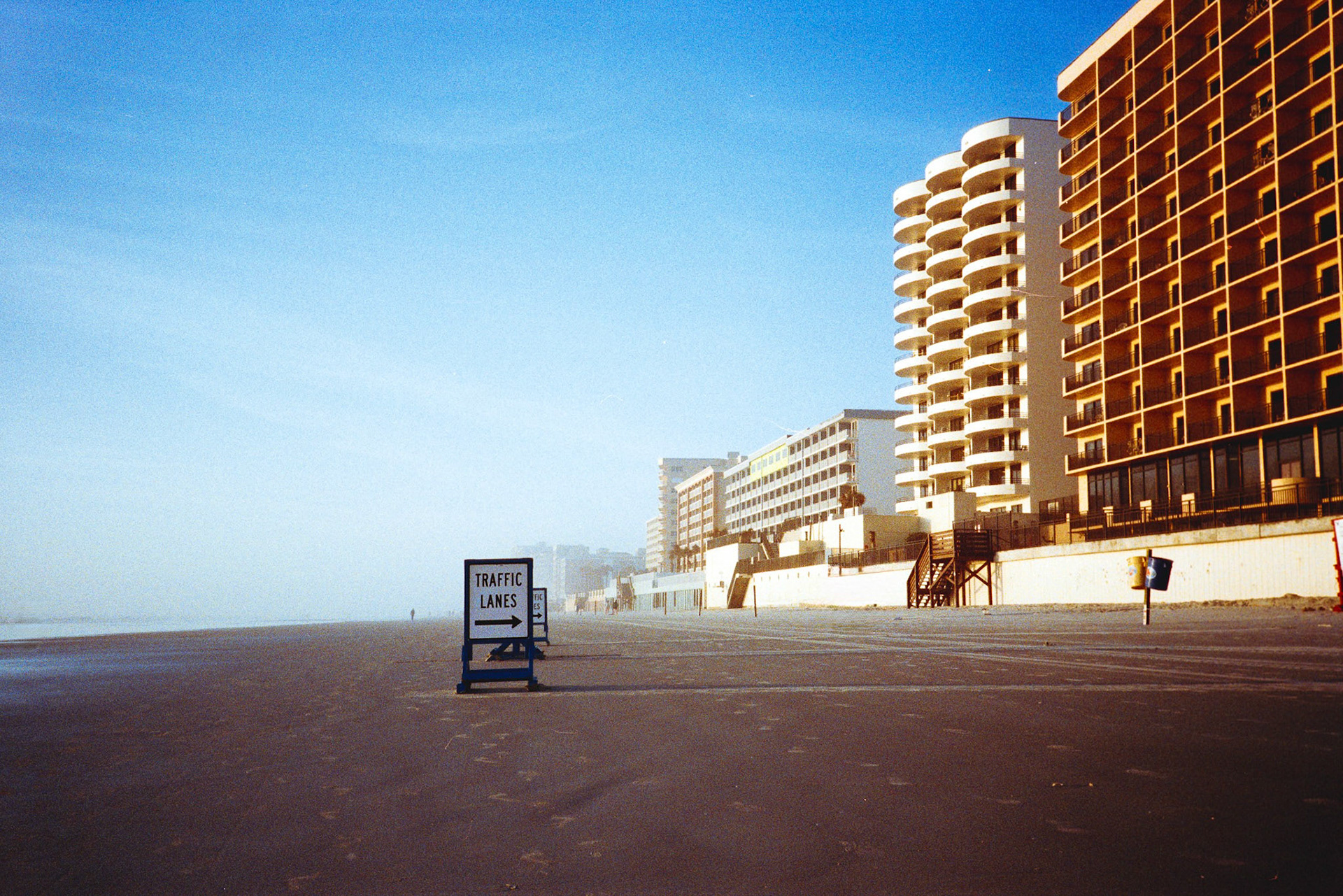 Olympus XA2 | Fuji 400