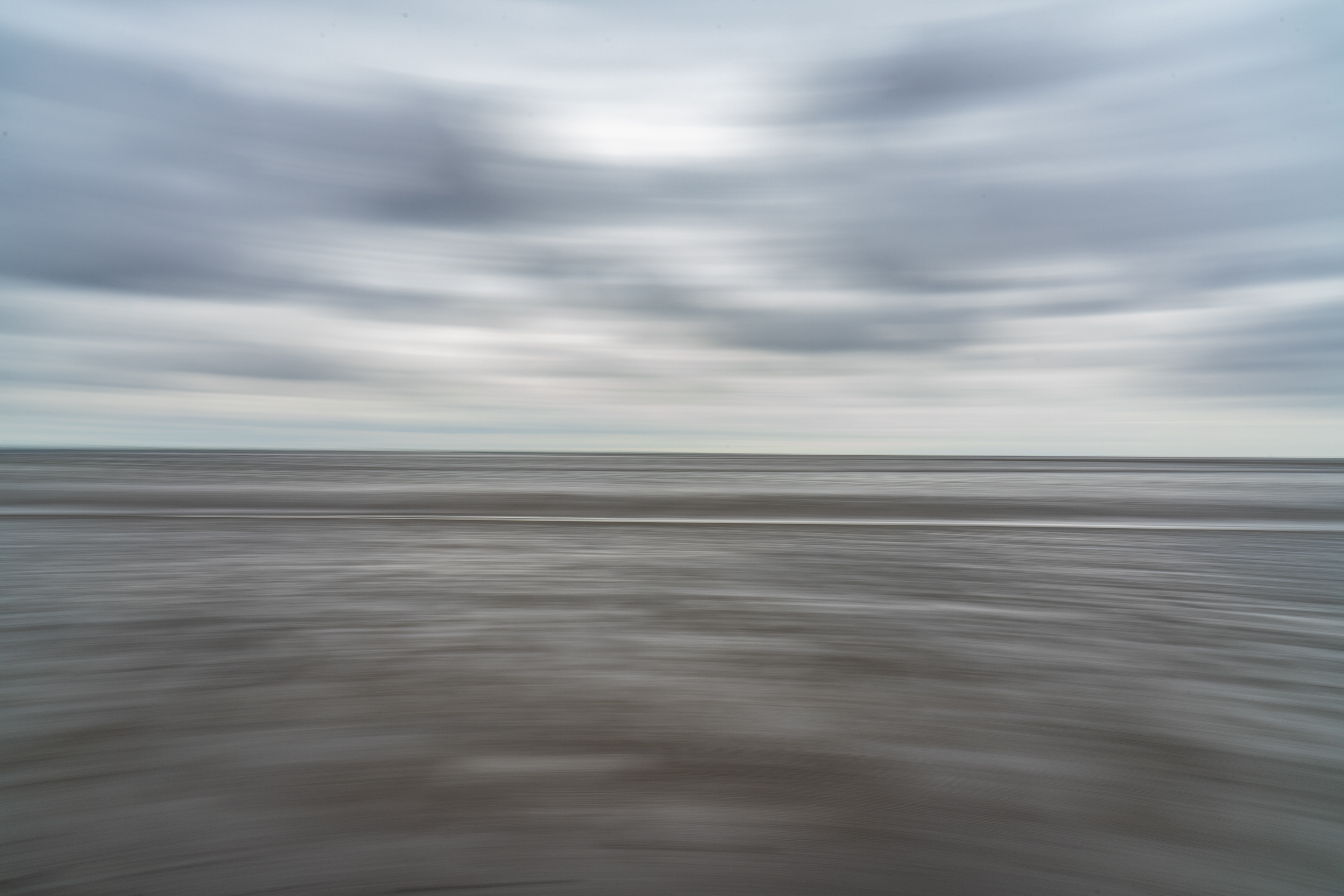 Das Bild ist absichtlich als Mitzieher gedacht, die Wolken und das Watt laden einfach zum Experimentieren ein.