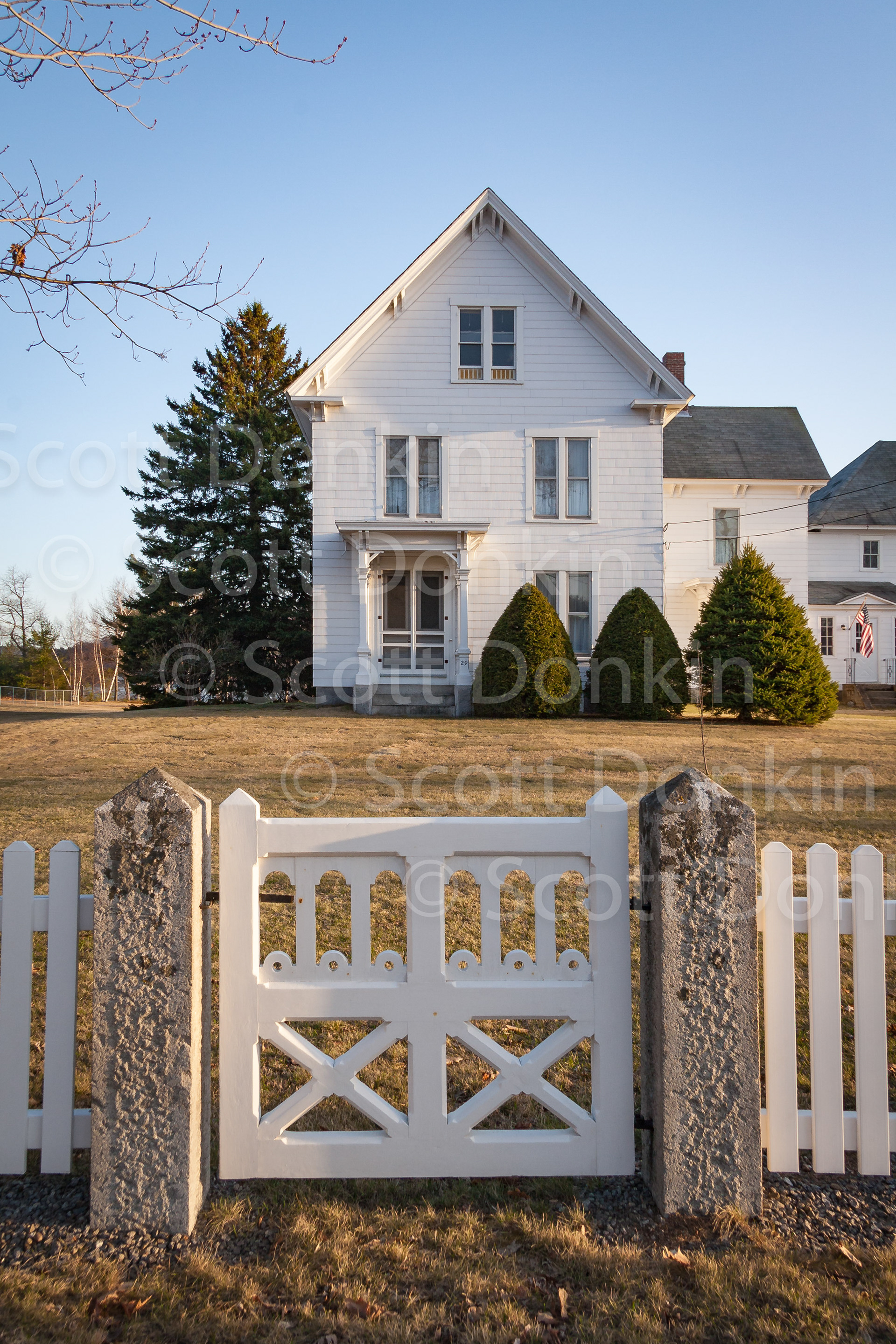 Lakeside home.  New Hampshire, USA.