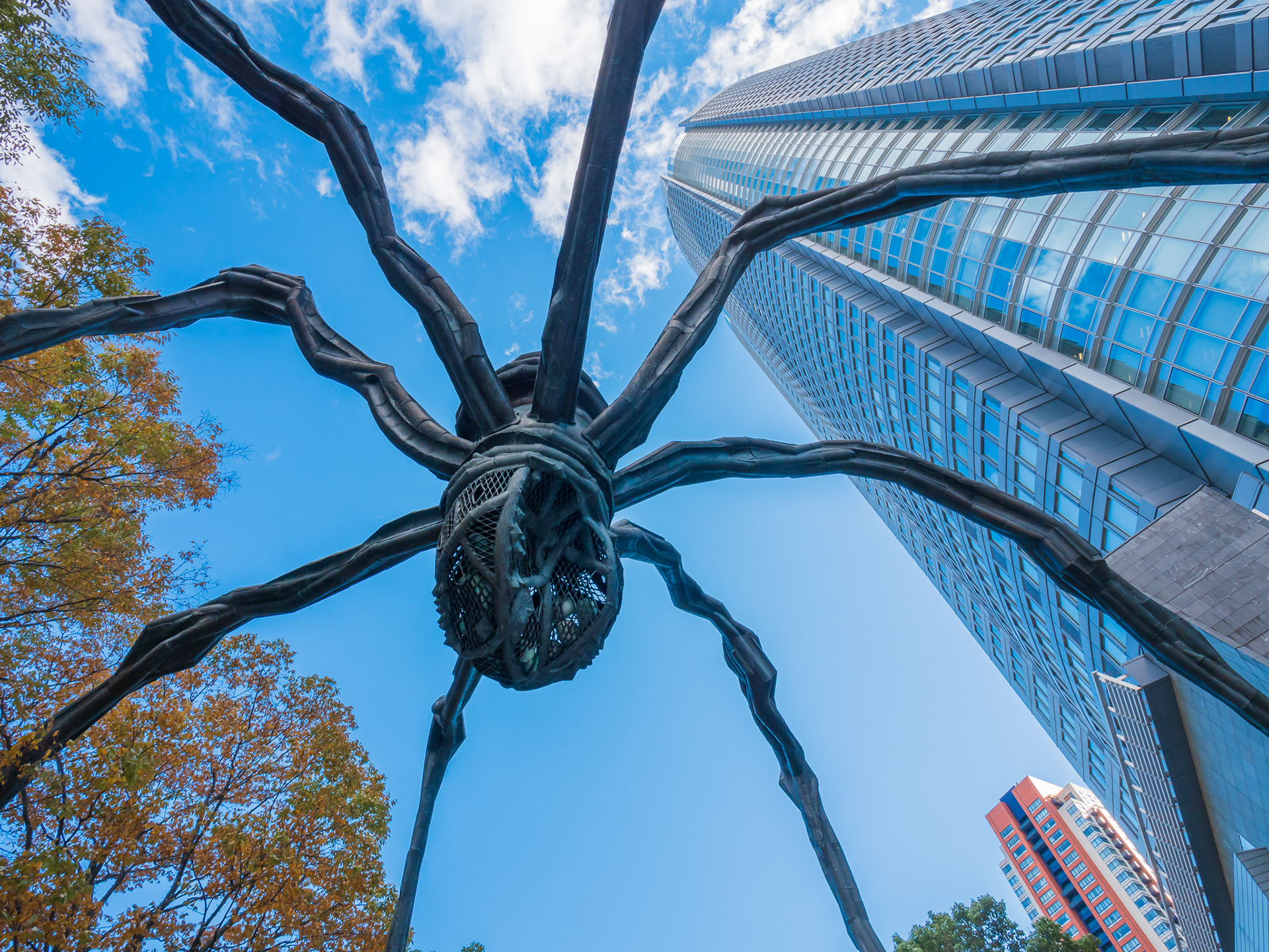 Maman Spider Sculpture, Roppongi Hills, Tokyo