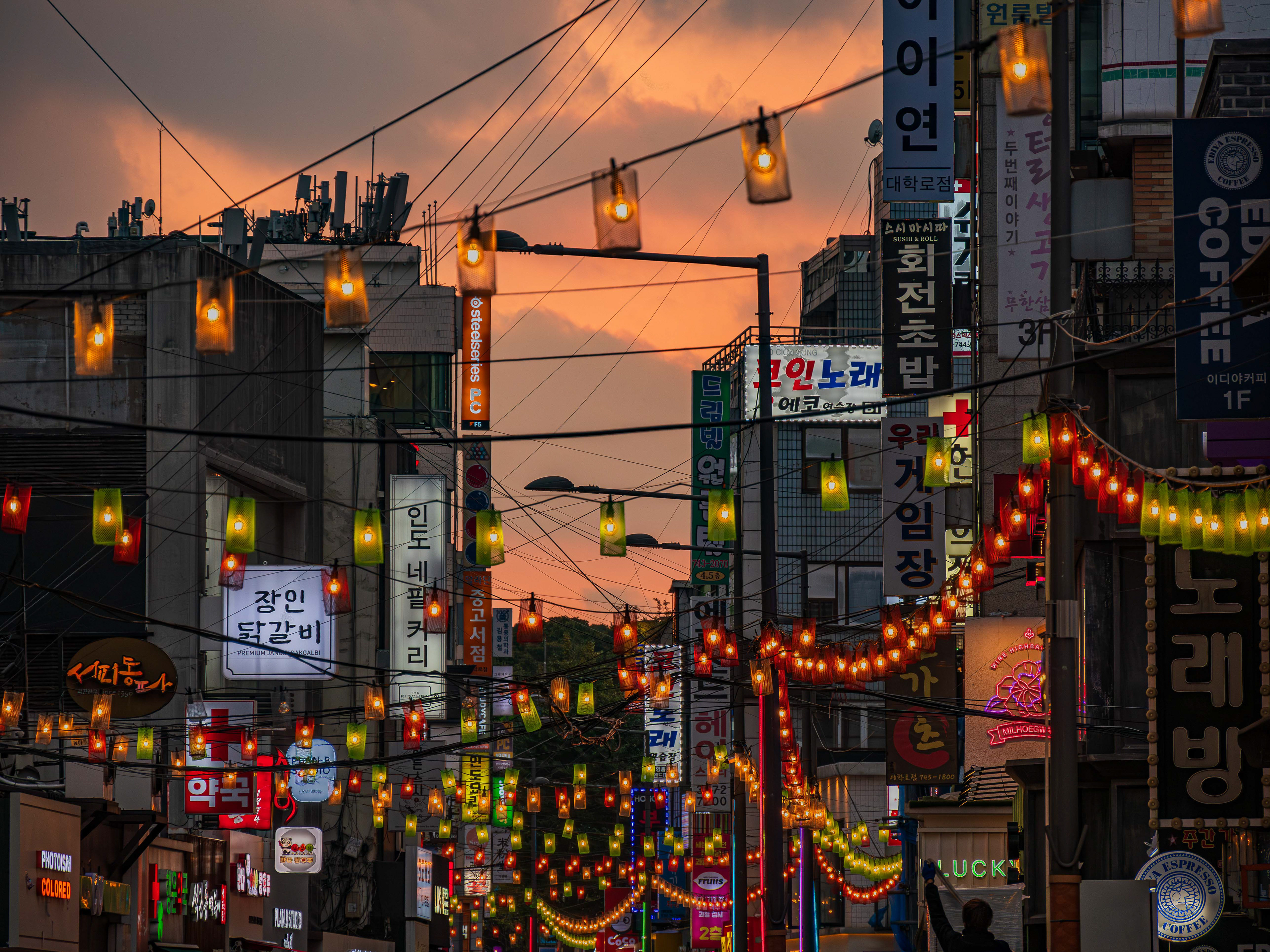 Seoul by night