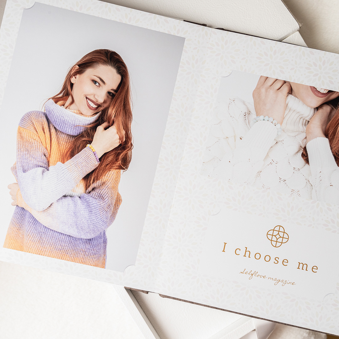 #PersonalizedPhotoAlbums, #PersonalizedGifts, #Luxuryphotobook, #modelbook, #photobooks #photoandgraphicstudio