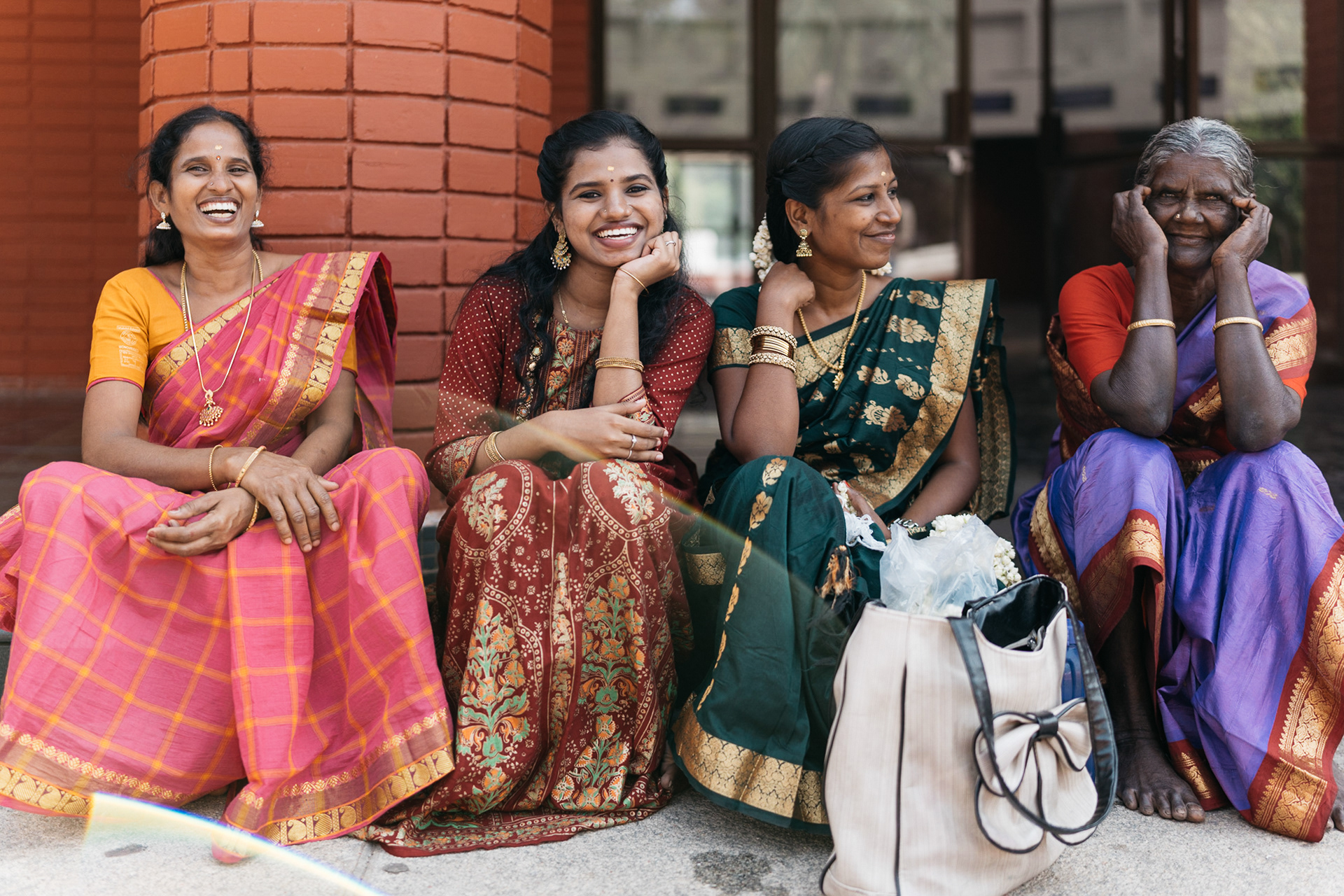 A light moment before the wedding