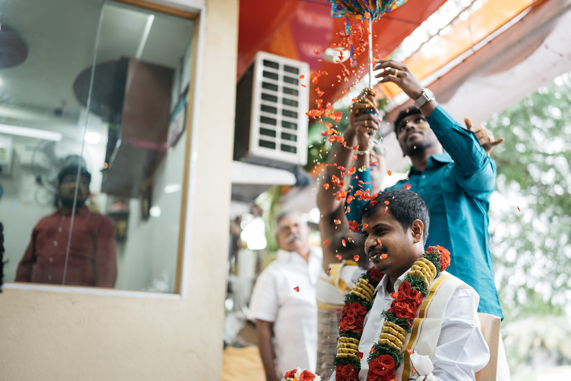 Kasi yathra ends with a floral shower
