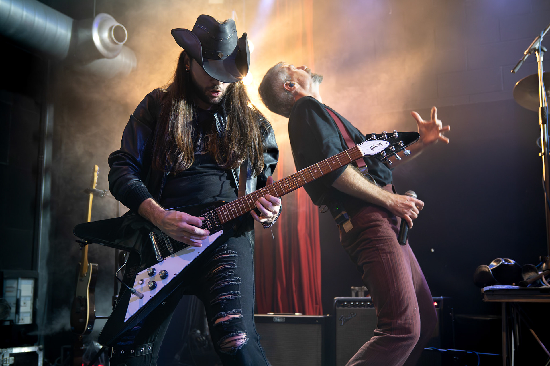 La band Bepi and the Prismas live in concerto.