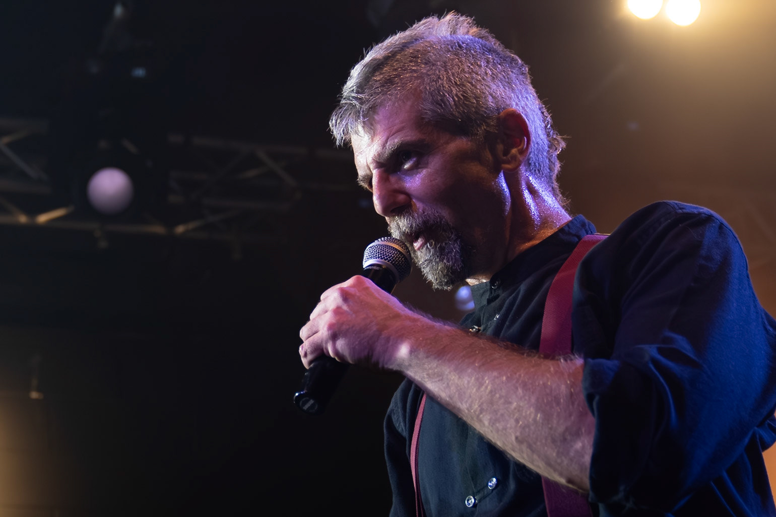 La band Bepi and the Prismas live in concerto.