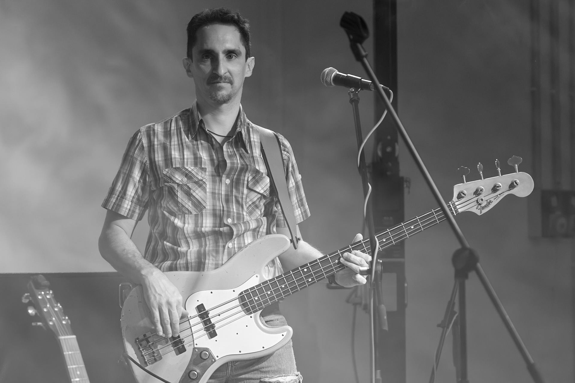 La band Bepi and the Prismas live in concerto.