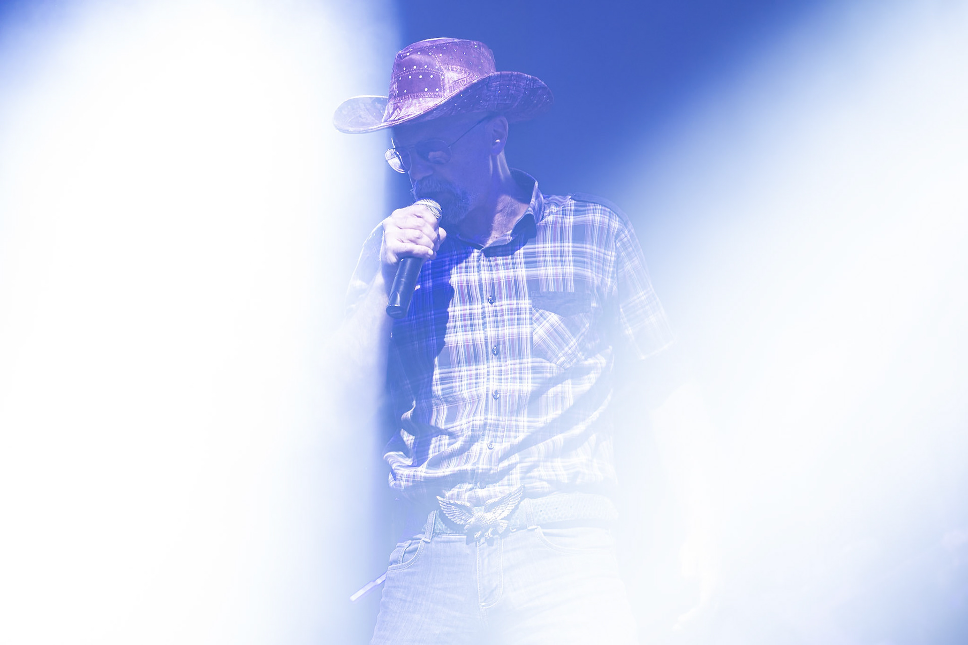 La band Bepi and the Prismas live in concerto.