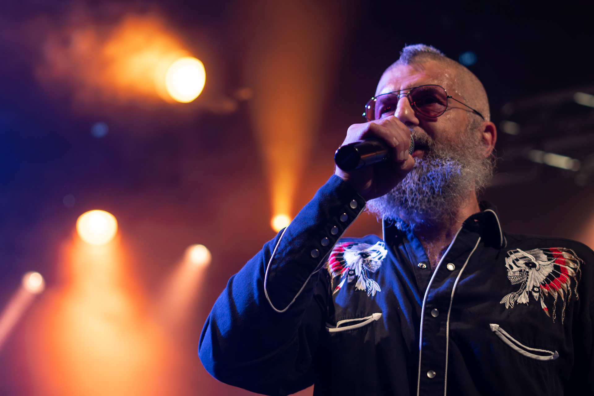 La band Bepi and the Prismas live in concerto.