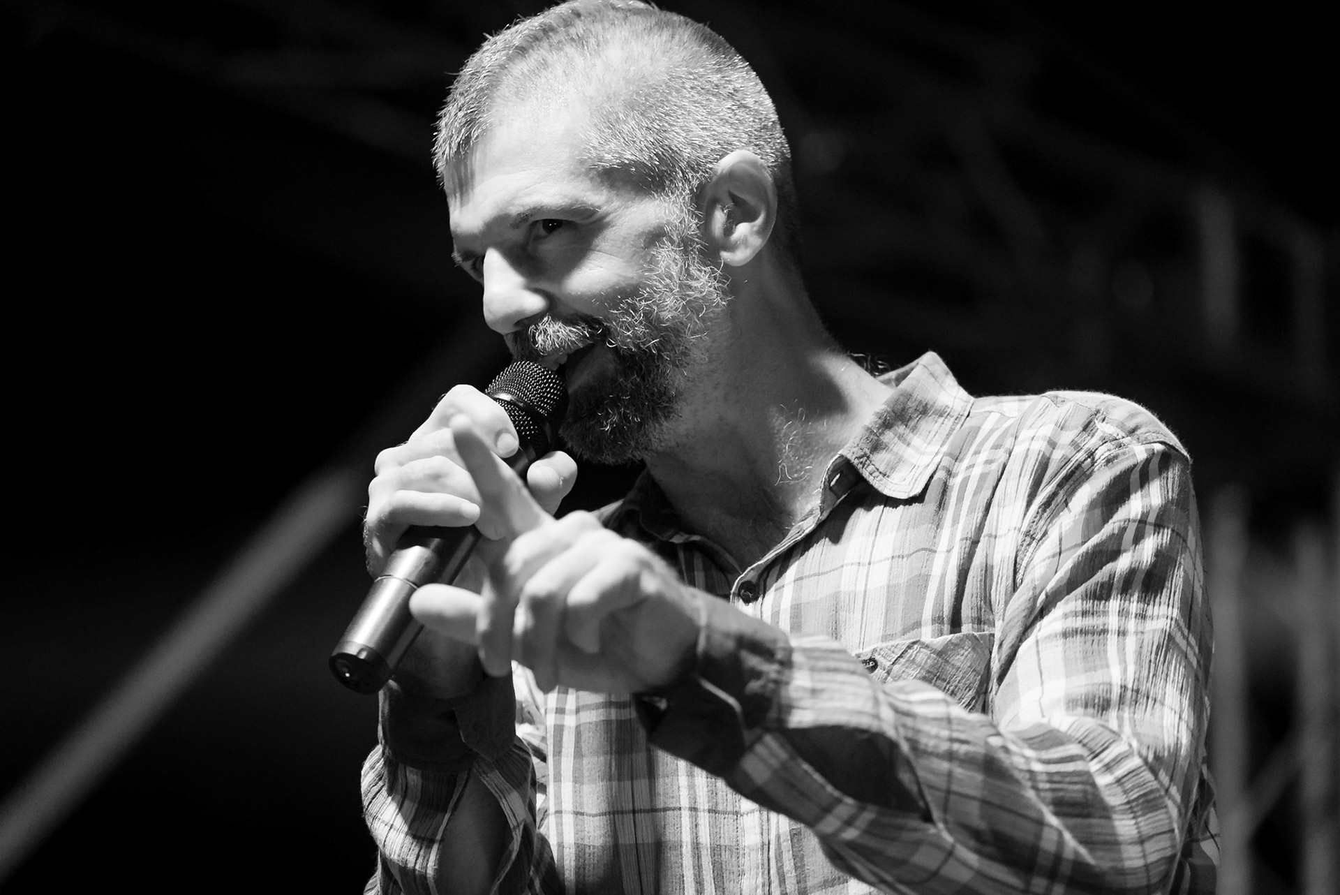 La band Bepi and the Prismas live in concerto.