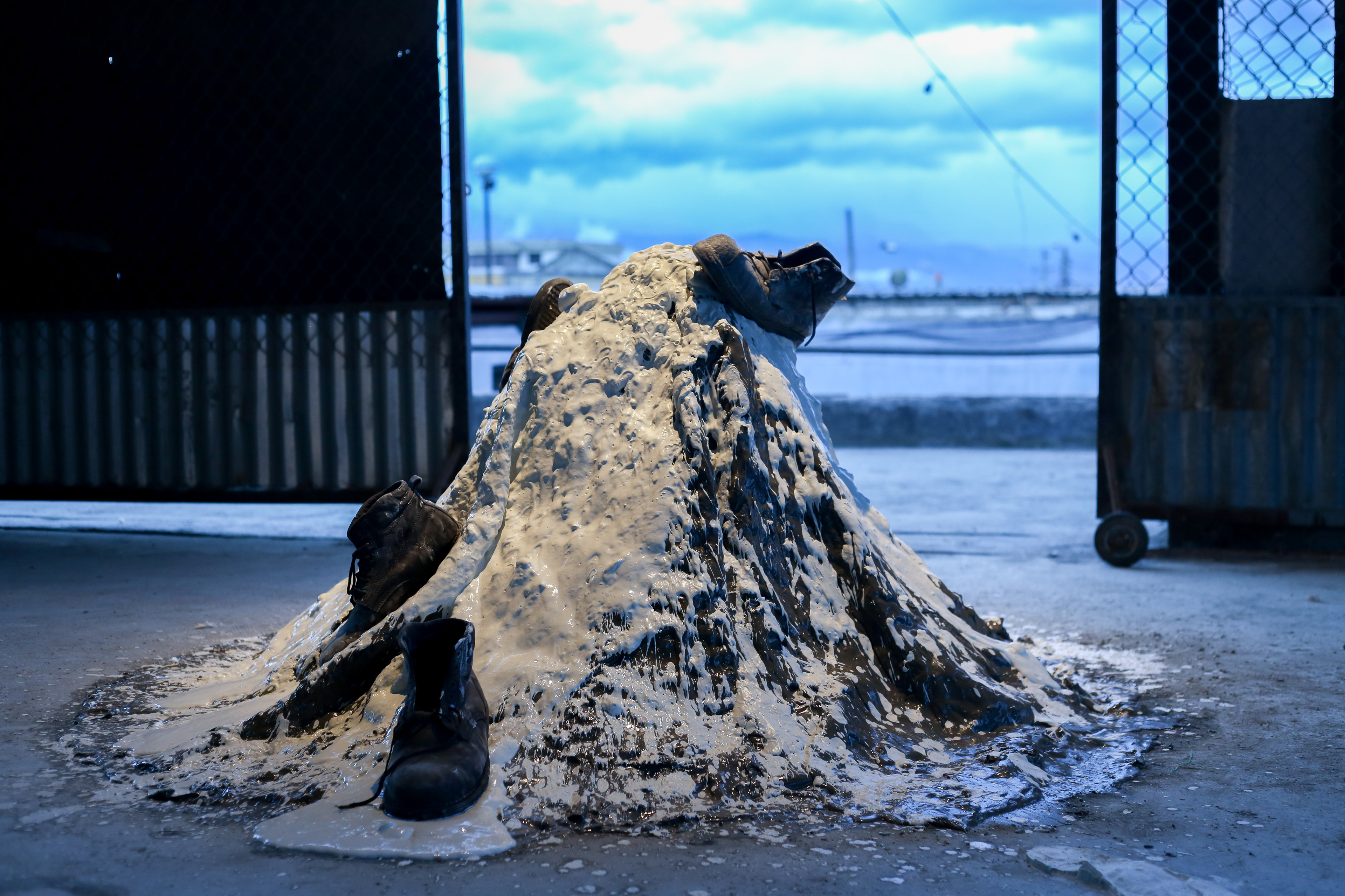 On display: EMDIQUIN, Brandon León, 2019. Ósmosis - The Plant (La Planta) - collective site-specific context exhibition.
