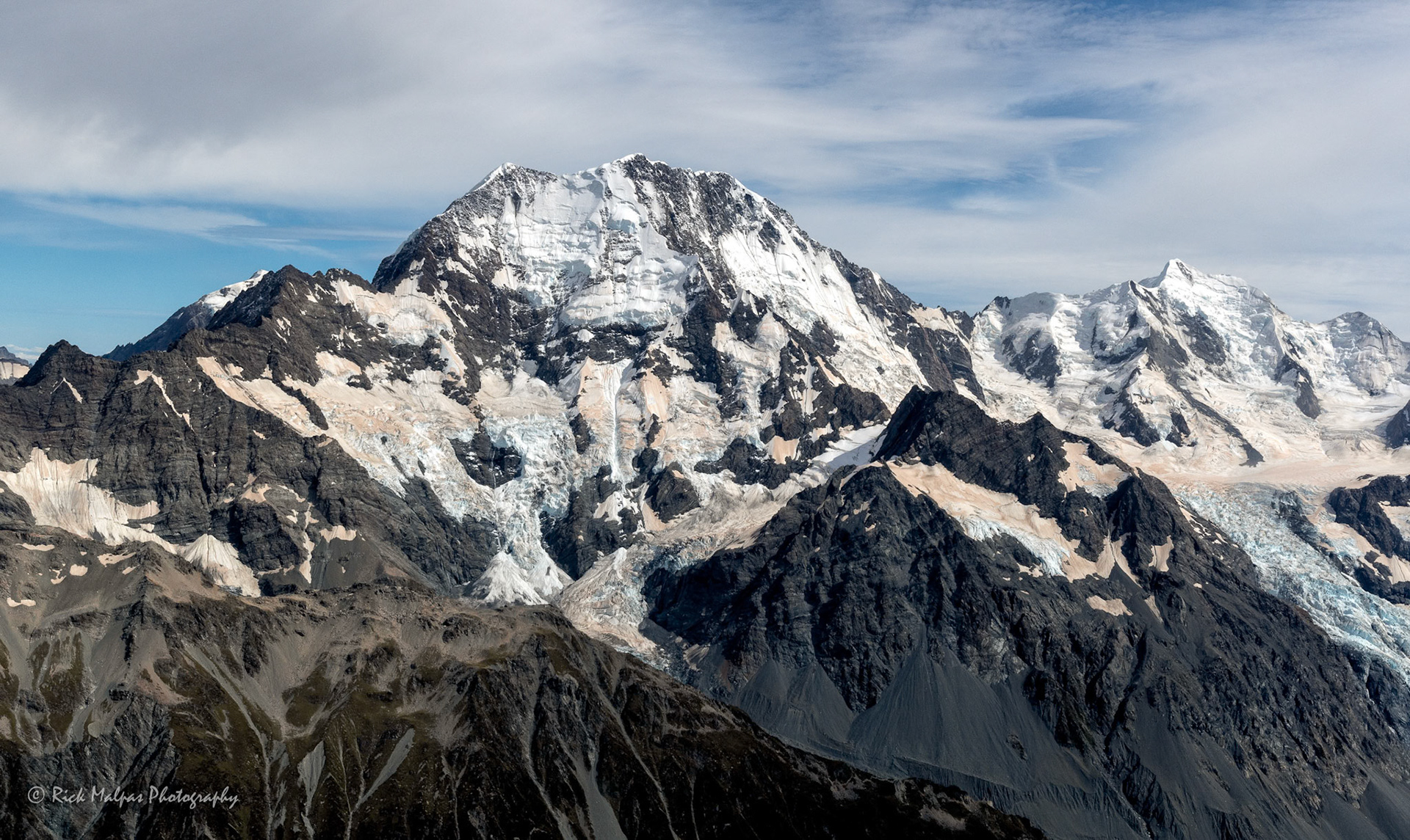 Aoraki/Mt Cooke & Mt Tasman, Southern Alps, NZ, 