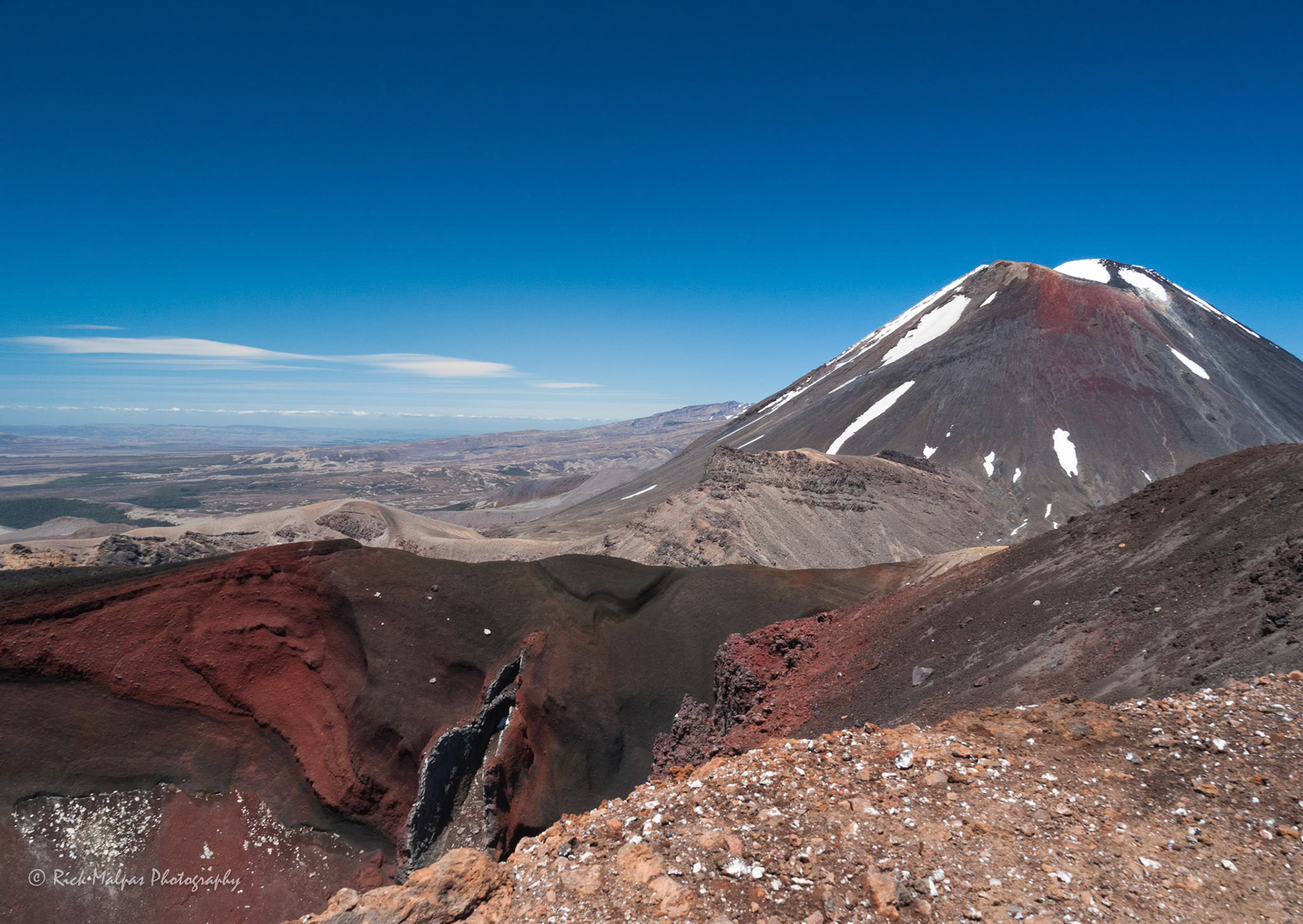 Mt Ngauruhoe & the Red Crater, Tongariro Alpine Crossing, NZ
