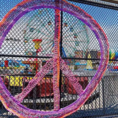 CONEY ISLAND PEACE SIGN