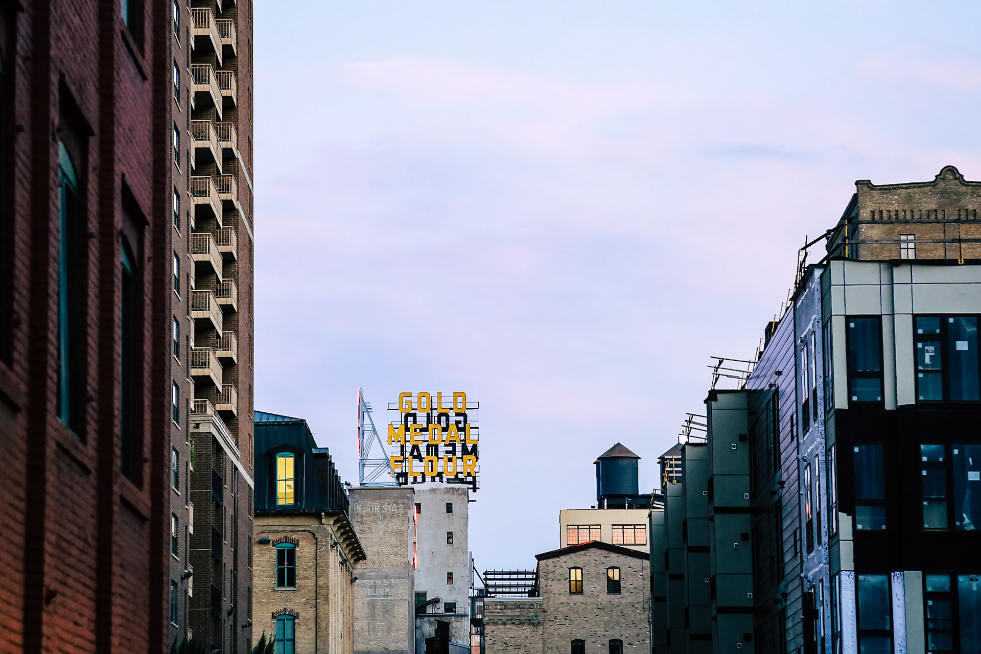 Minneapolis, MN