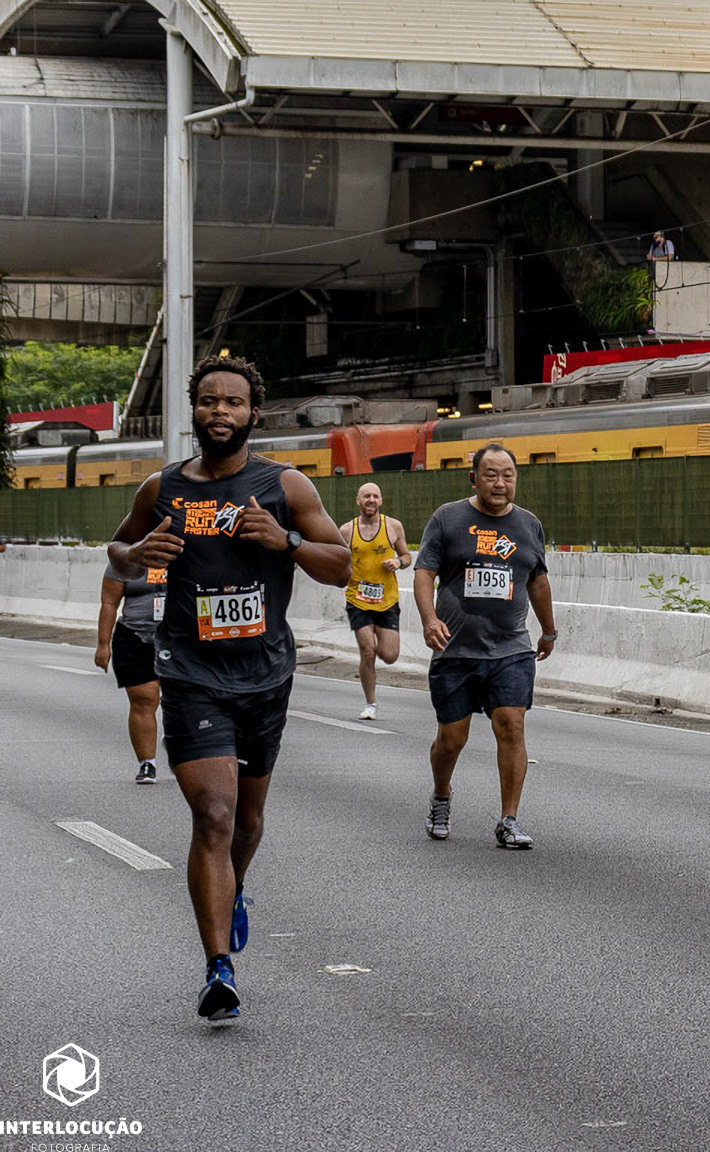 fotos dos atletas da Athenas Run Faster SP 2022