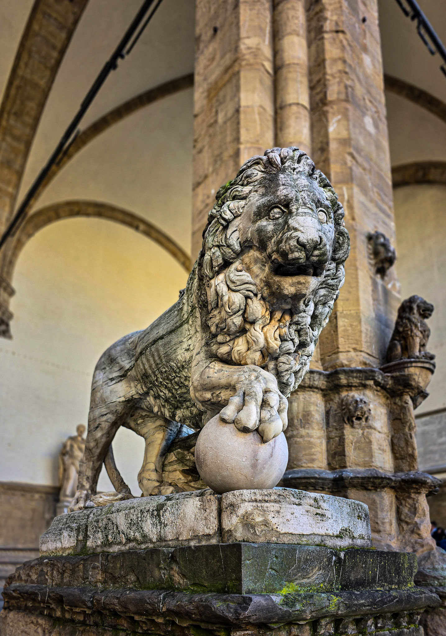 Loggia Lion