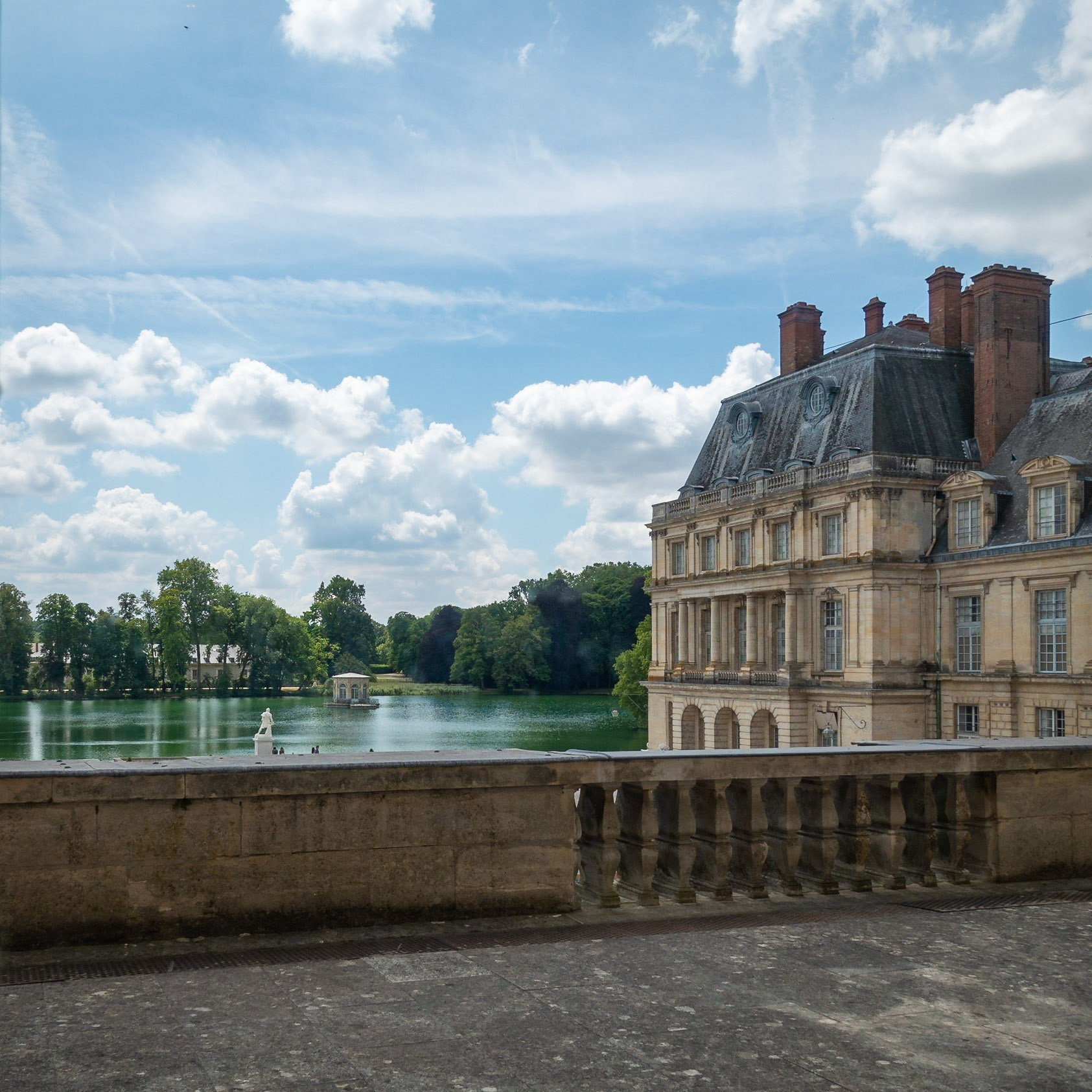 Fountainbleau view of the lake