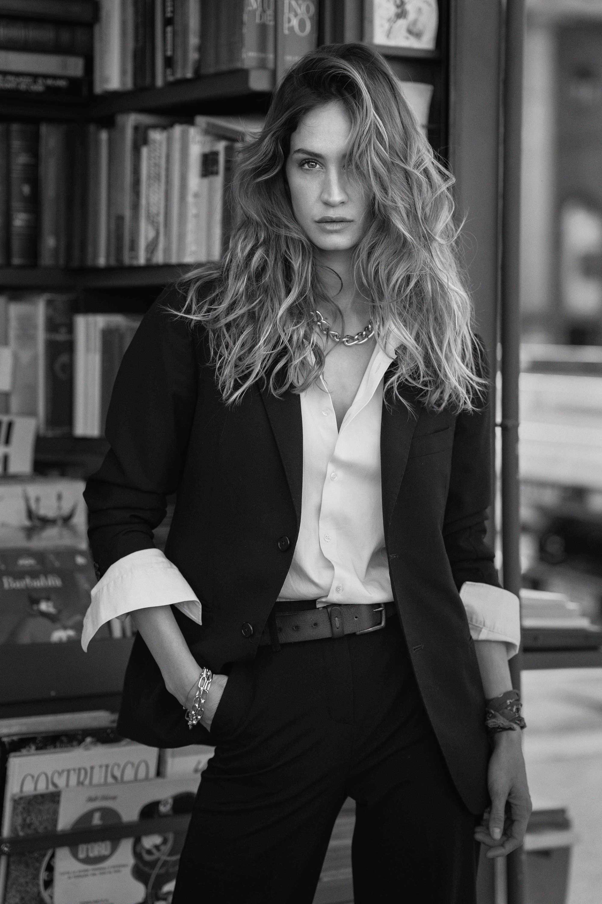 Model: Helena Prestes