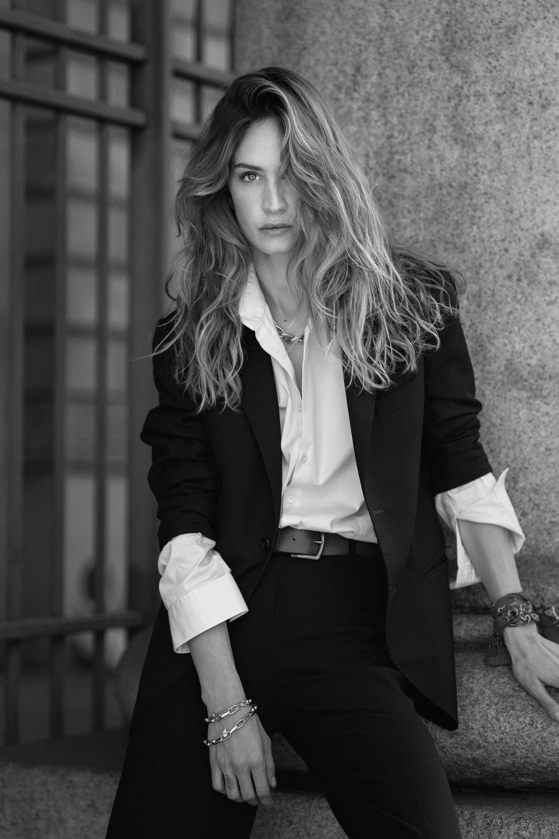 Model: Helena Prestes