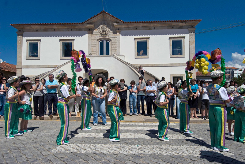 Cortejo Infantil de S.Jo‹o em Armamar Foto: pedroferrari.com