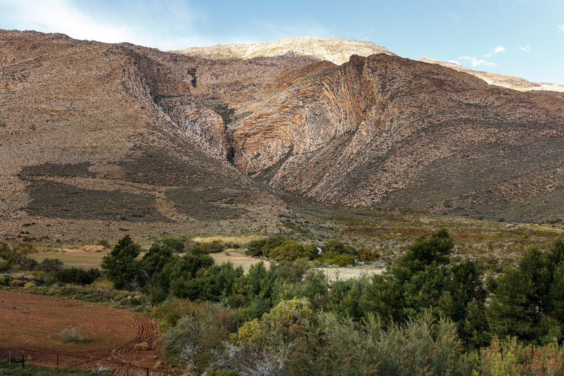 On the Laingsburg - Seweweeks Poort Road.