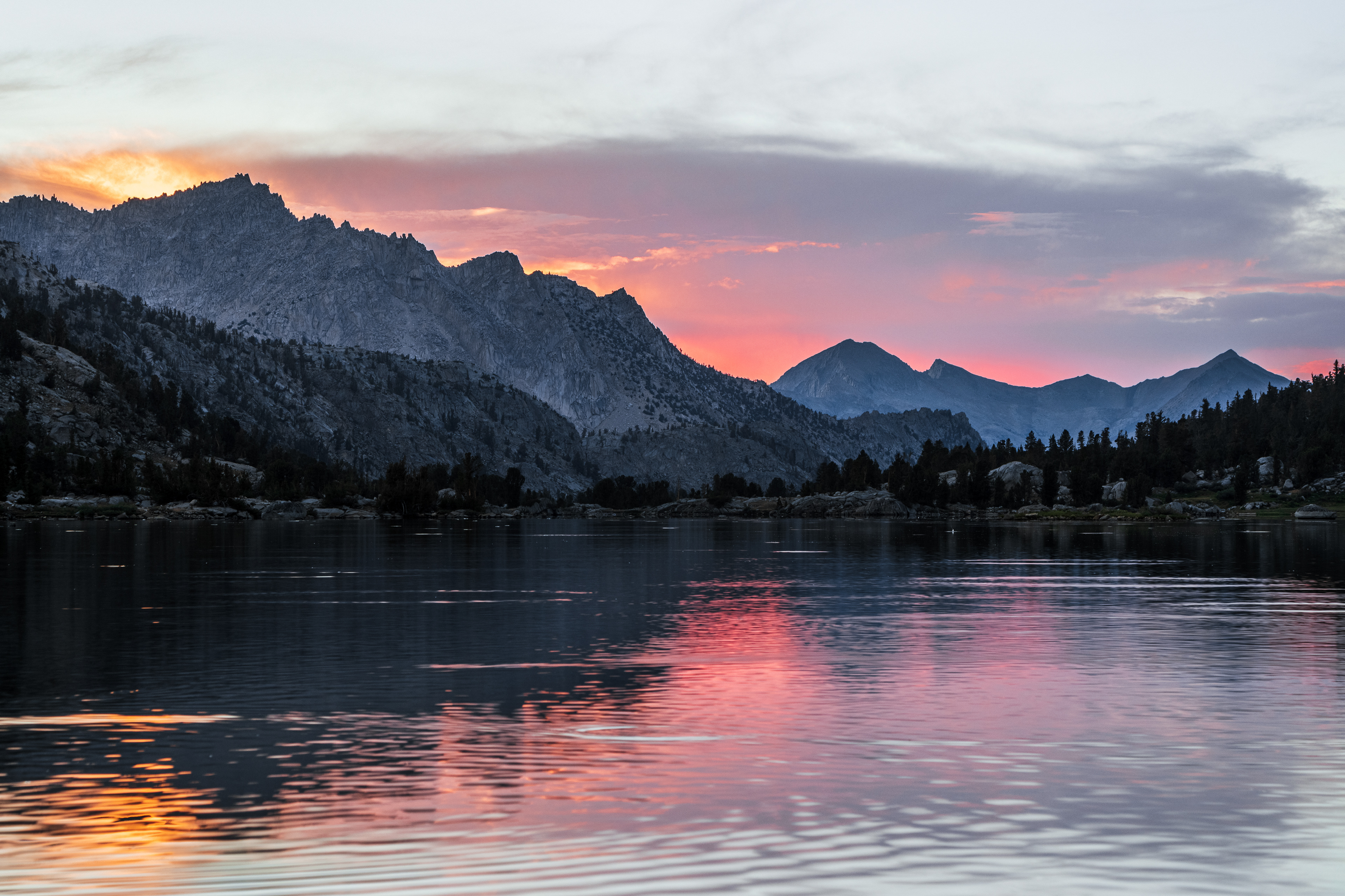 Sunset over Middle Rae Lake in Kings Canyon National Park