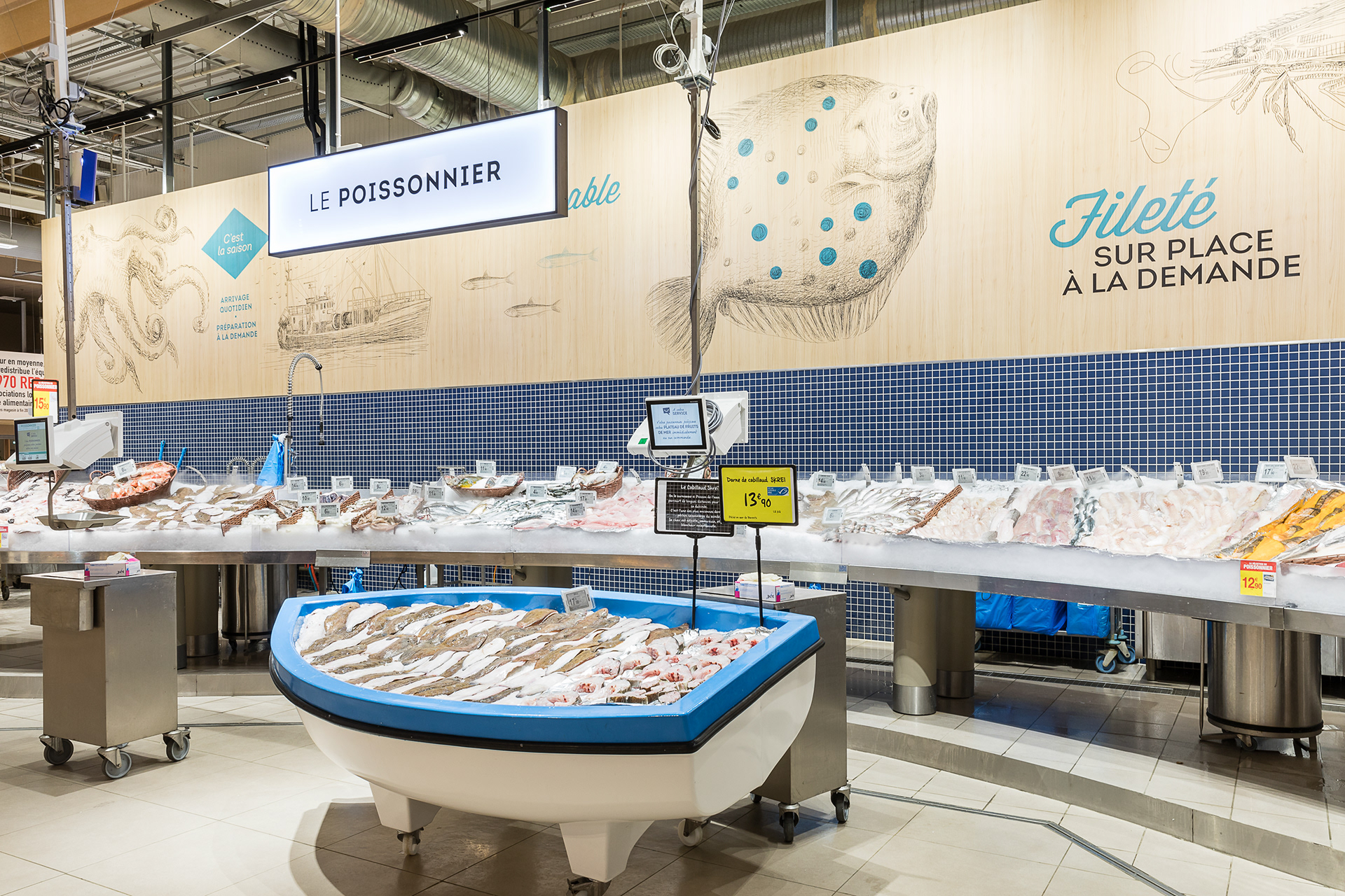 CARREFOUR