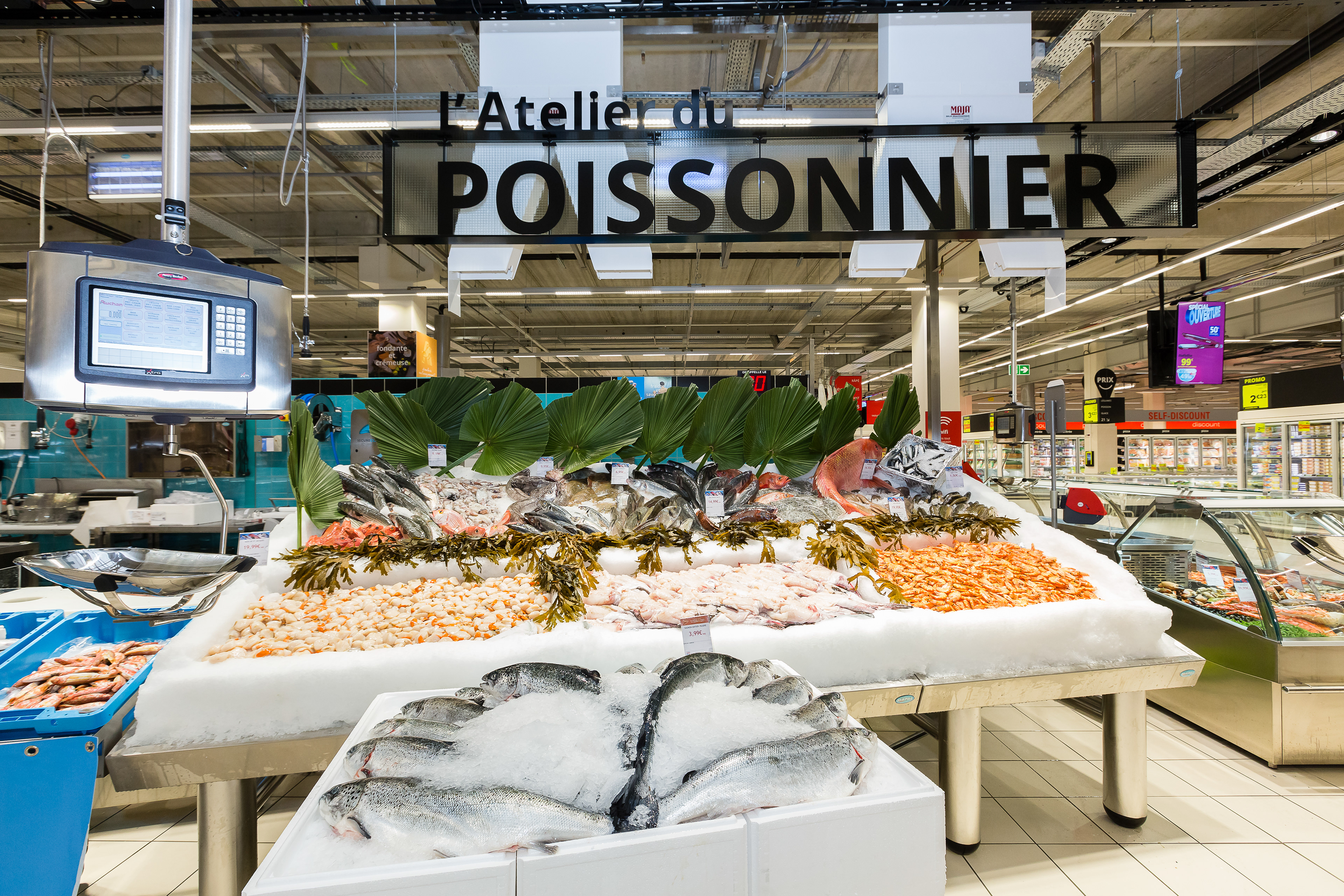 AUCHAN 