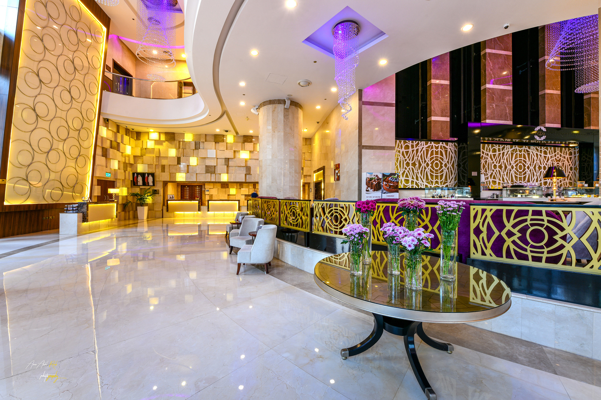 Crown Plaza Westbay