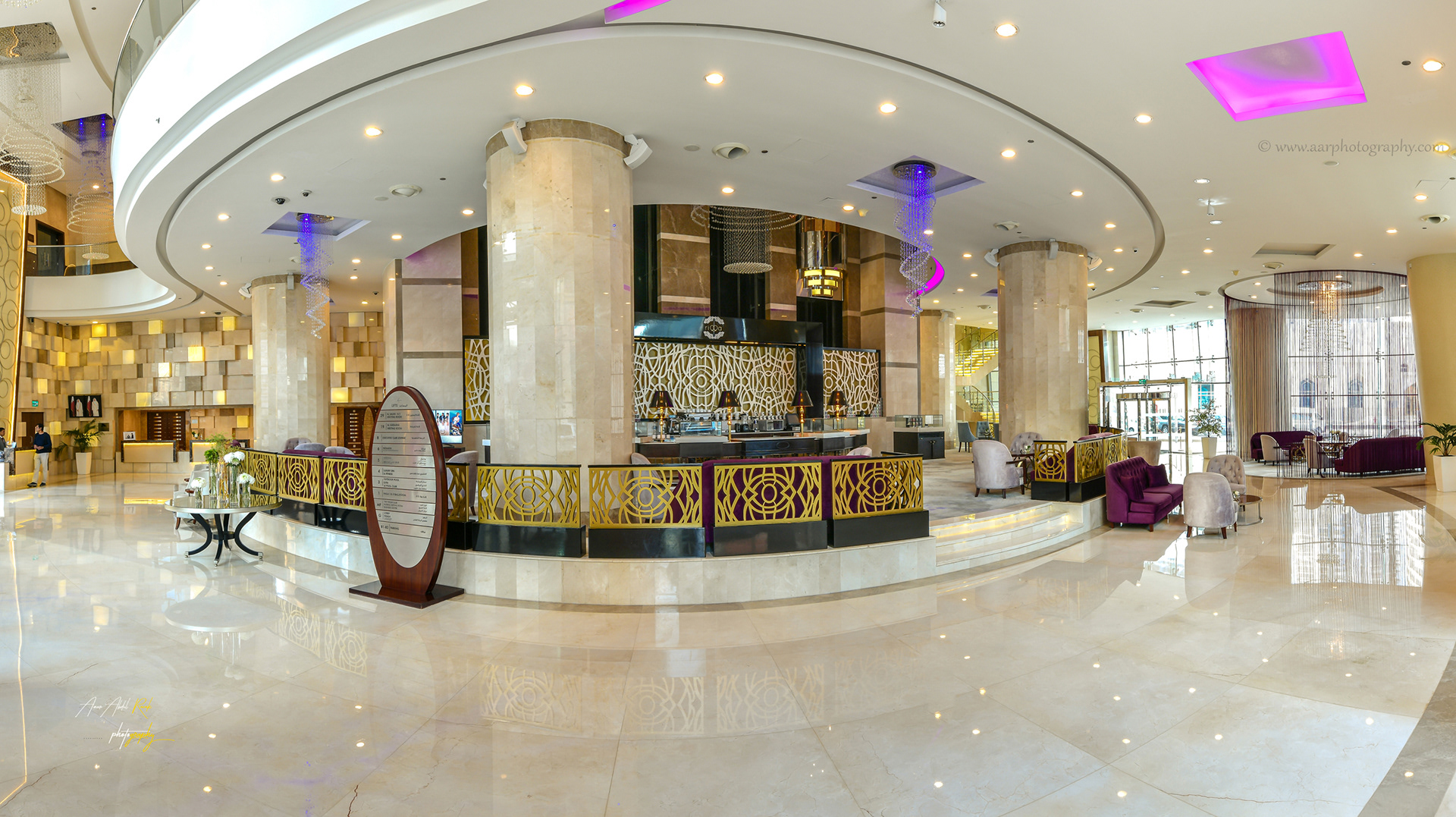 Crown Plaza Westbay