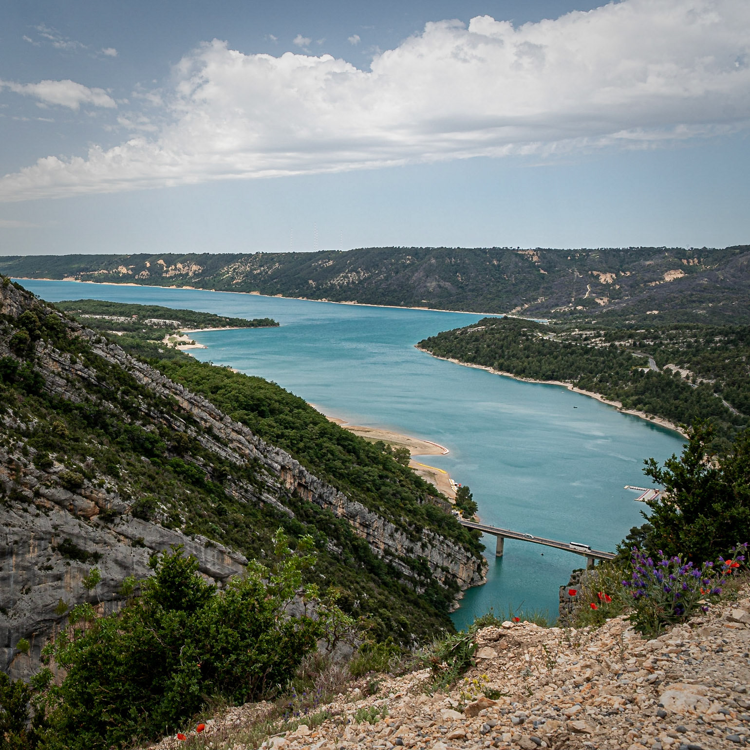 Your typical day driving through mountains and beautiful lakes 😉