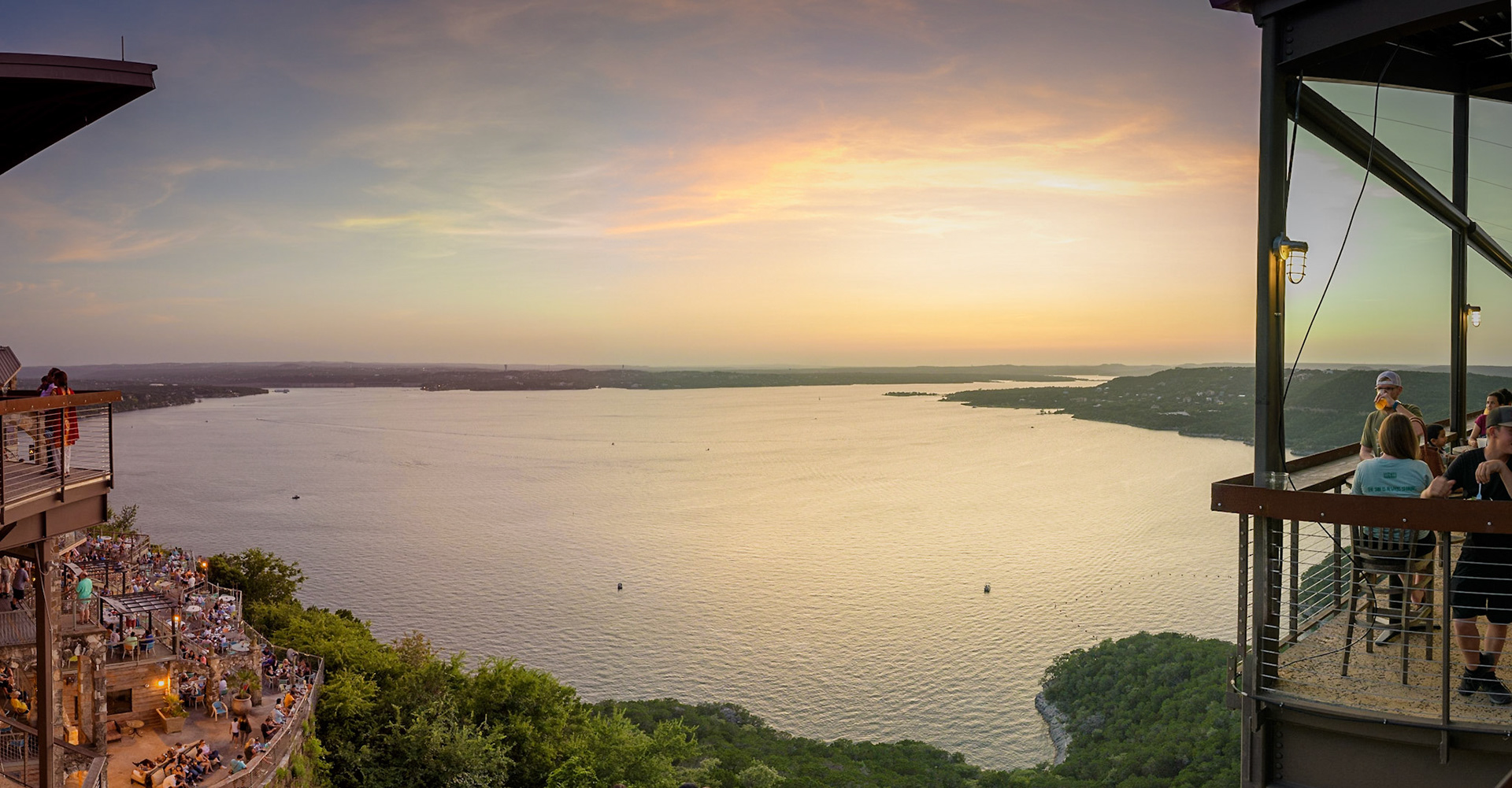 Sunset over Lake Travis, Austin, TX.  What a great city to spend the weekend with our daugther Ana.  Thank you Ana for hosting us, we had a great time!