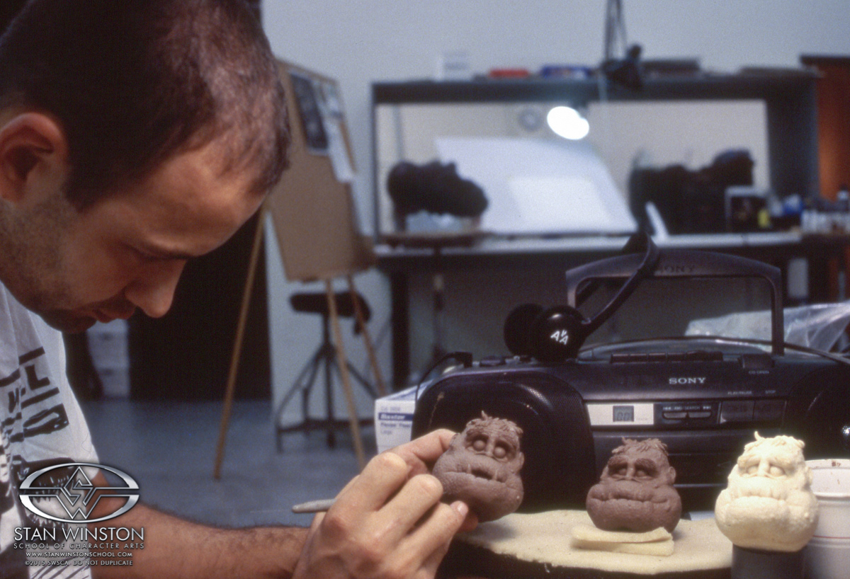 Sculpting the "surprise" Slamfist expression head.