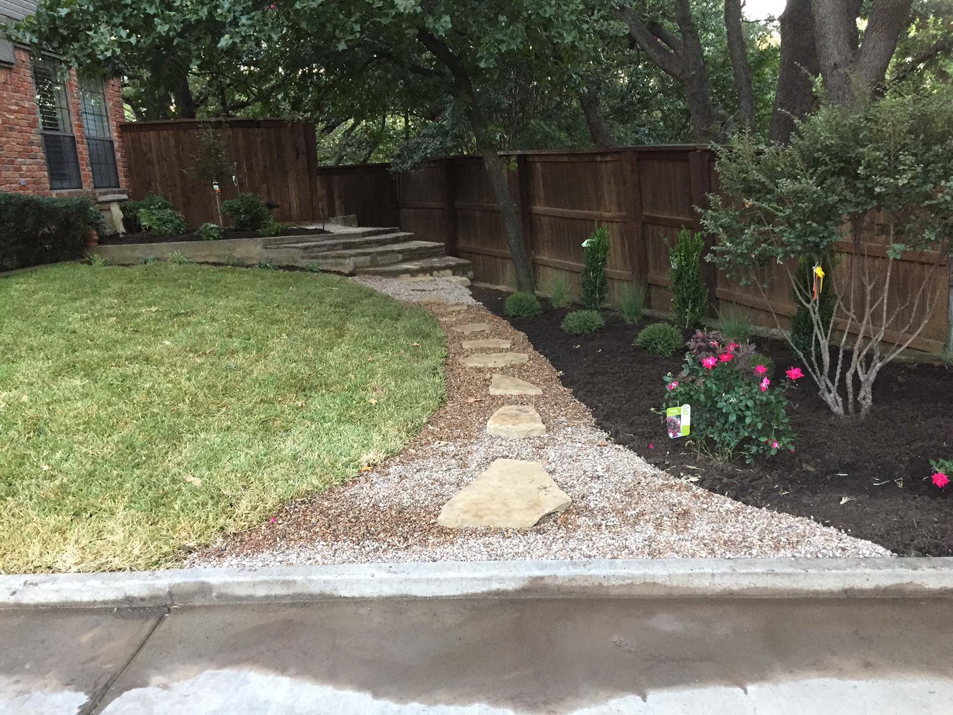 Velazquez Landscaping Fort Worth, TX Landscape Design & Maintenance