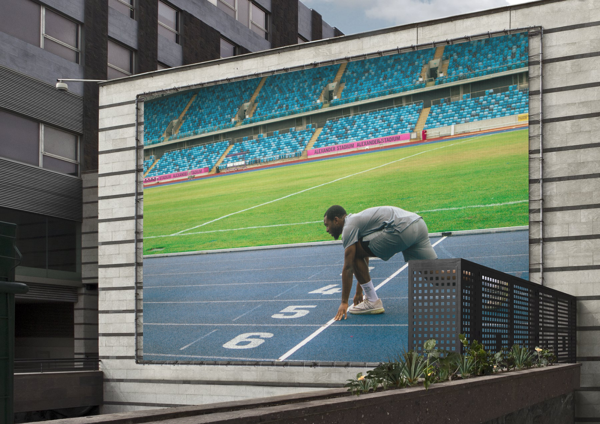 'Be Your Own Hero' Community Routes Residency