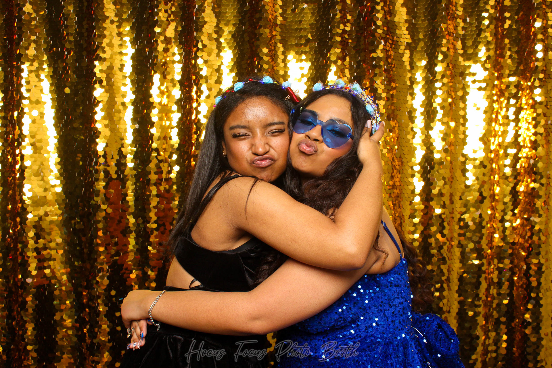 Mango Gold Large Sequin